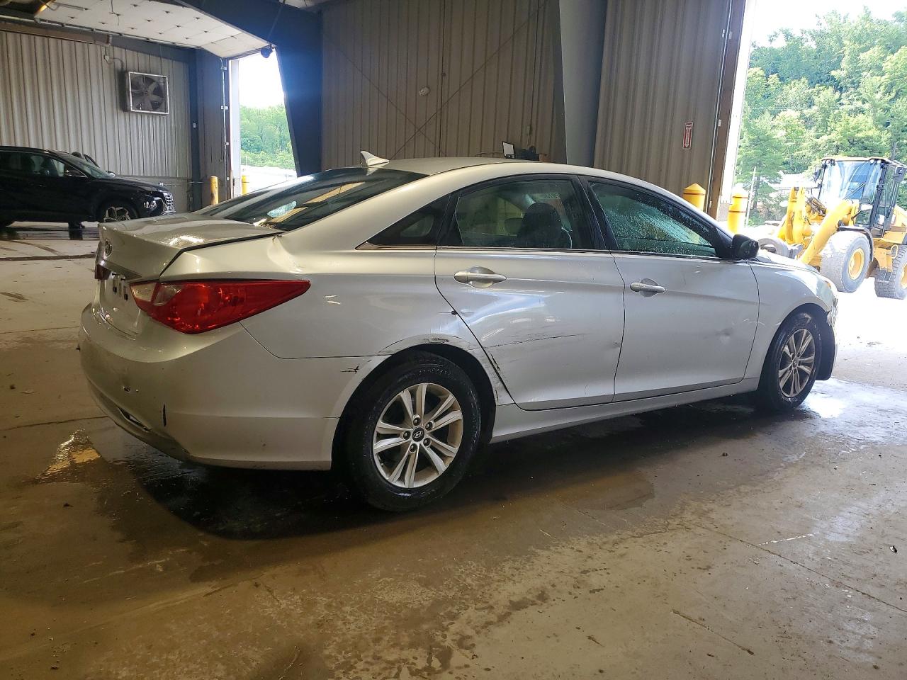 2011 Hyundai Sonata Gls Silver vin: 5NPEB4AC1BH283952