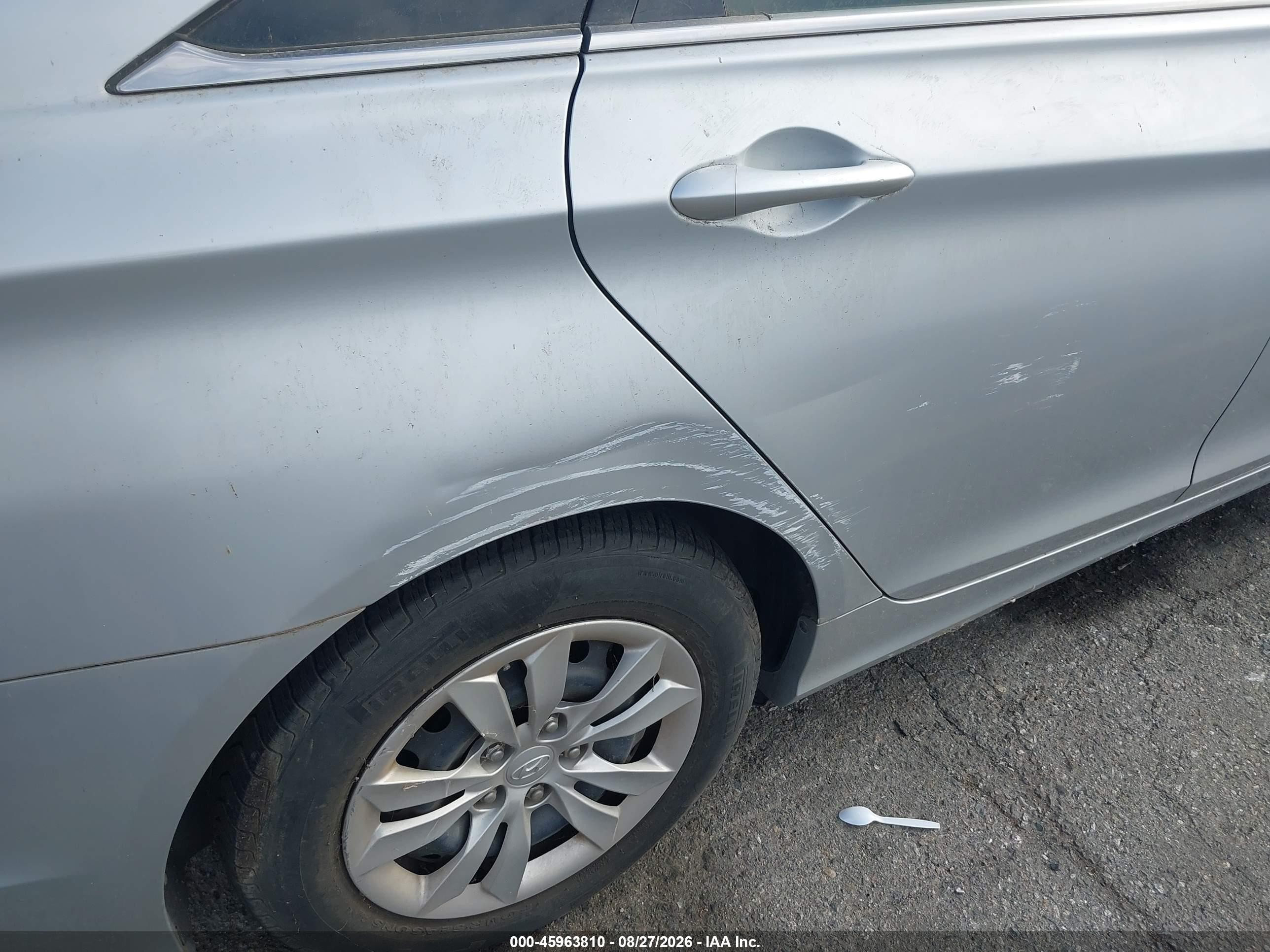 2012 Hyundai Sonata Gls Silver vin: 5NPEB4AC1CH312948