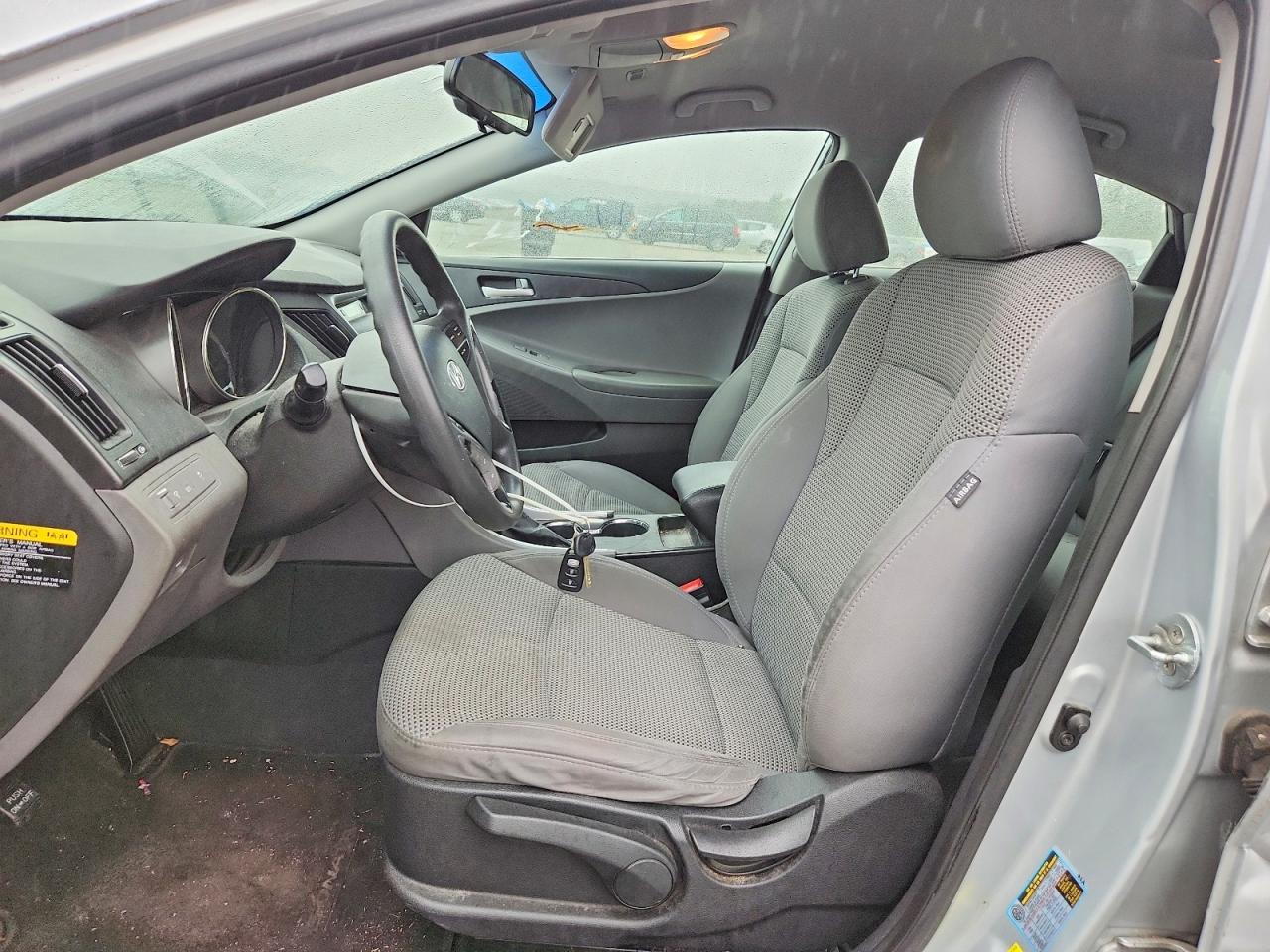 2012 Hyundai Sonata Gls Silver vin: 5NPEB4AC1CH381400