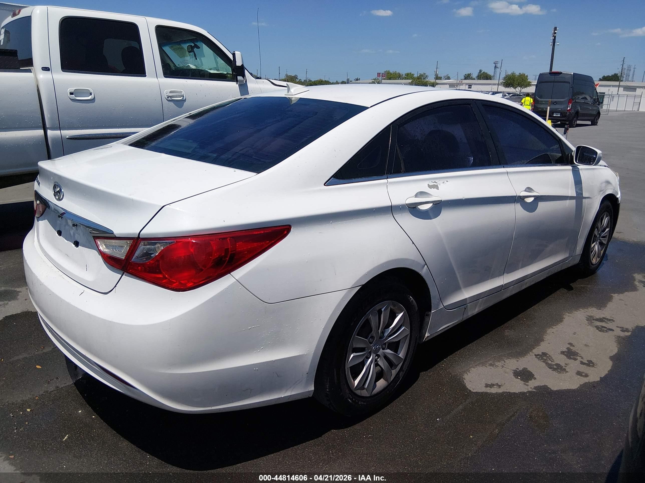 2012 Hyundai Sonata Gls White vin: 5NPEB4AC1CH389349