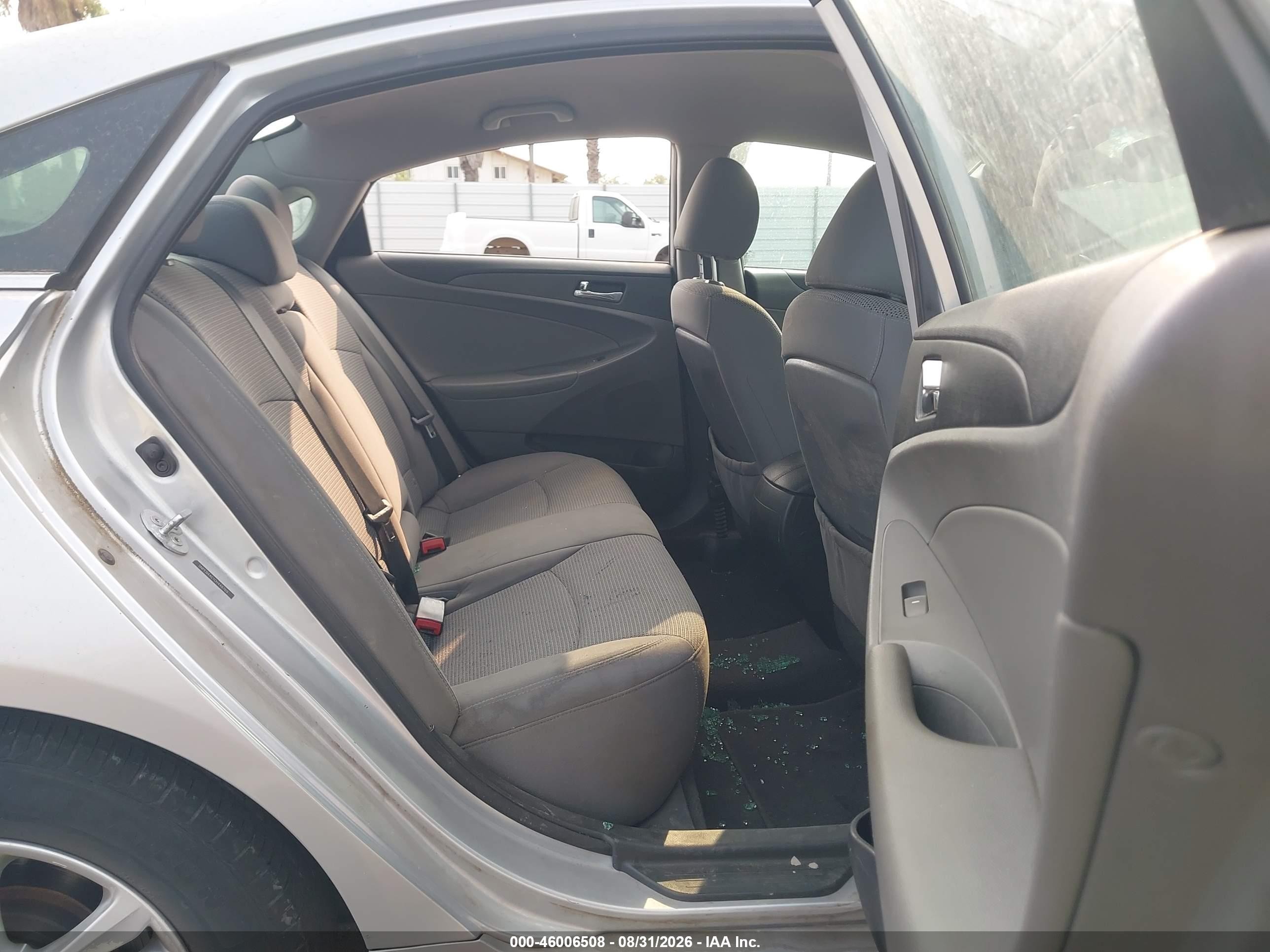 2012 Hyundai Sonata Gls Silver vin: 5NPEB4AC1CH448769