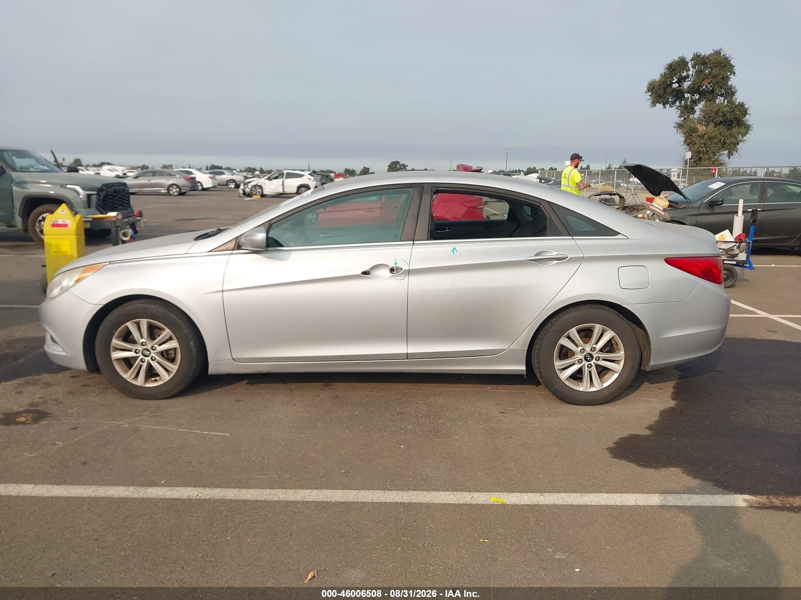 2012 Hyundai Sonata Gls Silver vin: 5NPEB4AC1CH448769