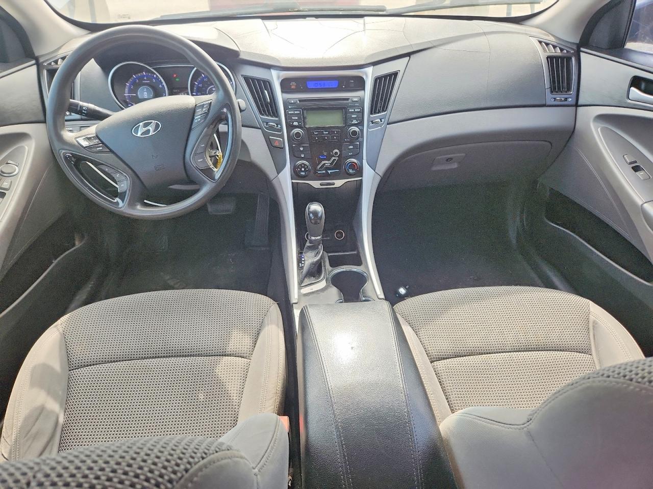 2012 Hyundai Sonata Gls Silver vin: 5NPEB4AC1CH479990