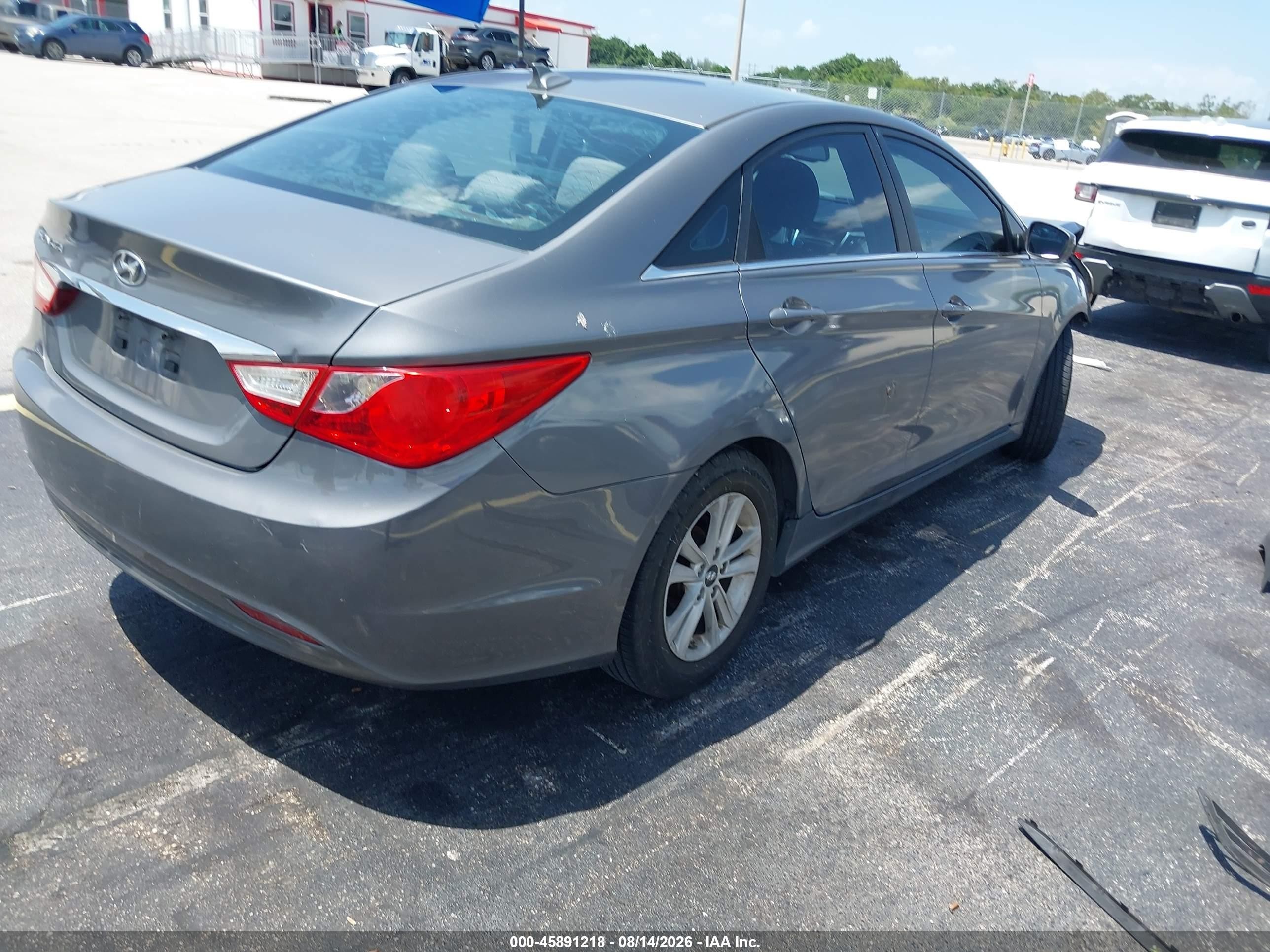 2013 Hyundai Sonata Gls Silver vin: 5NPEB4AC1DH557346