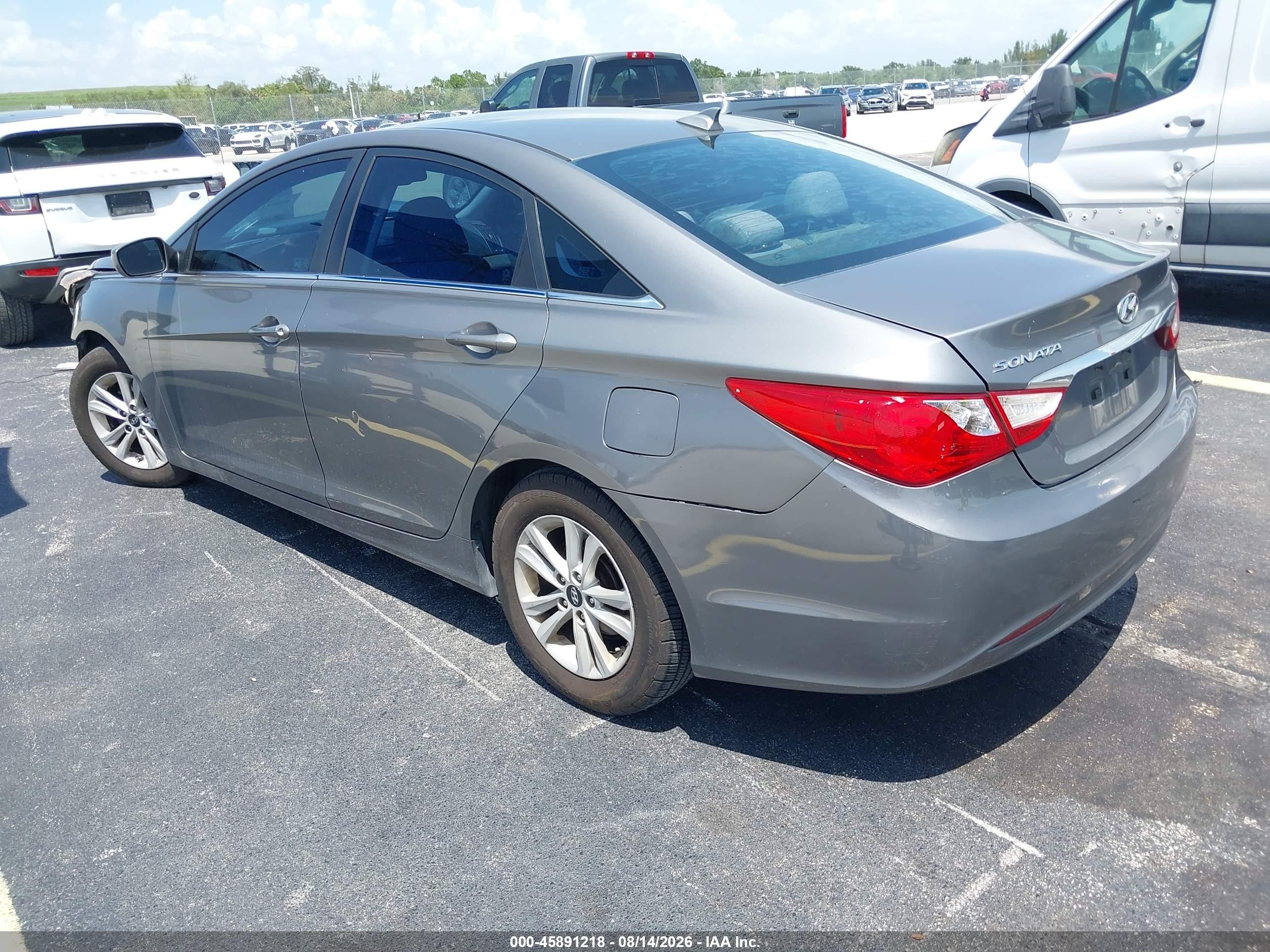 2013 Hyundai Sonata Gls Silver vin: 5NPEB4AC1DH557346