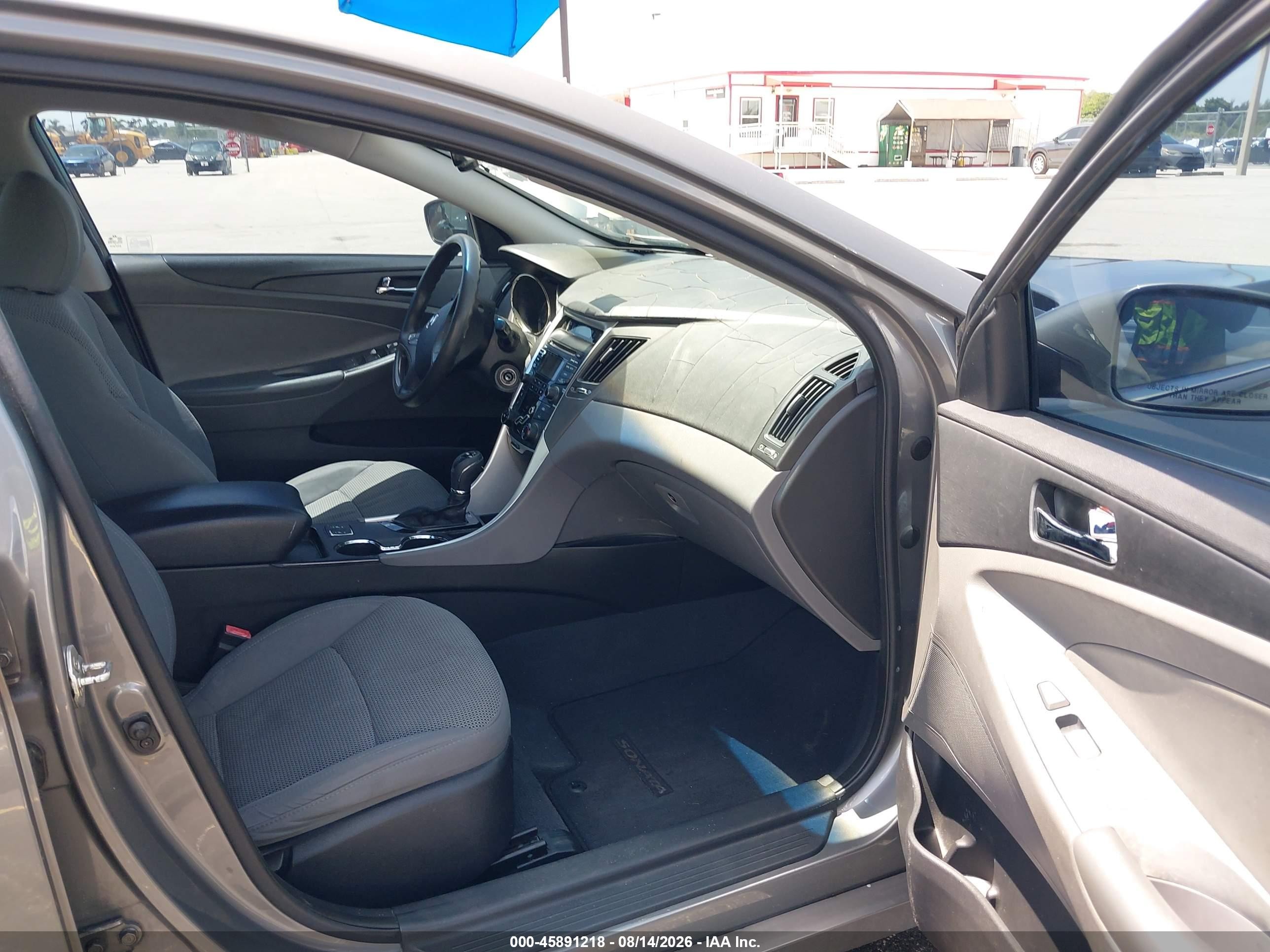2013 Hyundai Sonata Gls Silver vin: 5NPEB4AC1DH557346