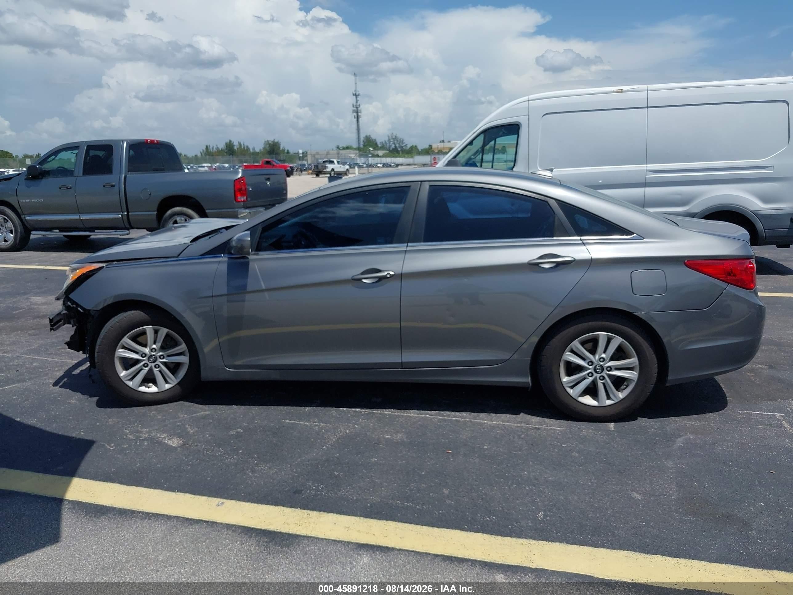 2013 Hyundai Sonata Gls Silver vin: 5NPEB4AC1DH557346