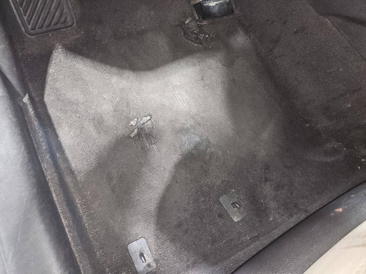 2013 Hyundai Sonata Gls White vin: 5NPEB4AC1DH598964 Damage: Left Front Carpet, Worn, Replacement Required