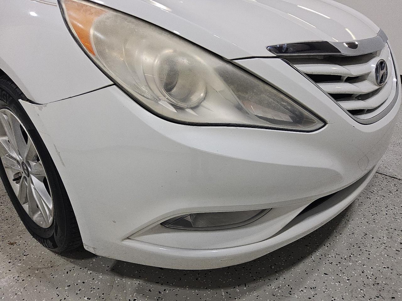 2013 Hyundai Sonata Gls White vin: 5NPEB4AC1DH598964 Damage: Front Bumper, Broken, Replacement Required