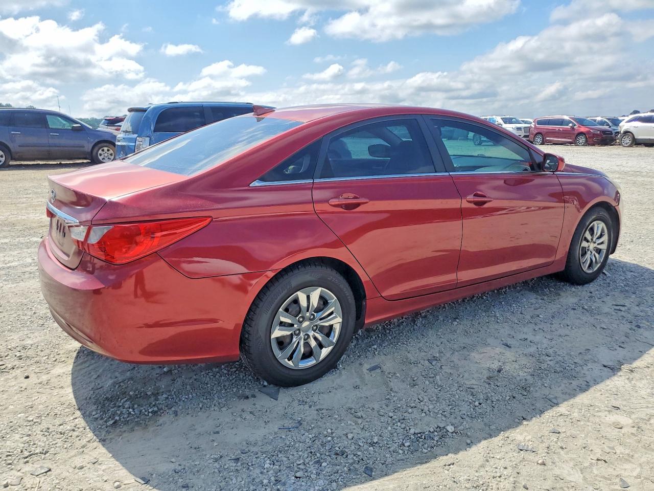 2013 Hyundai Sonata Gls Красный vin: 5NPEB4AC1DH614791