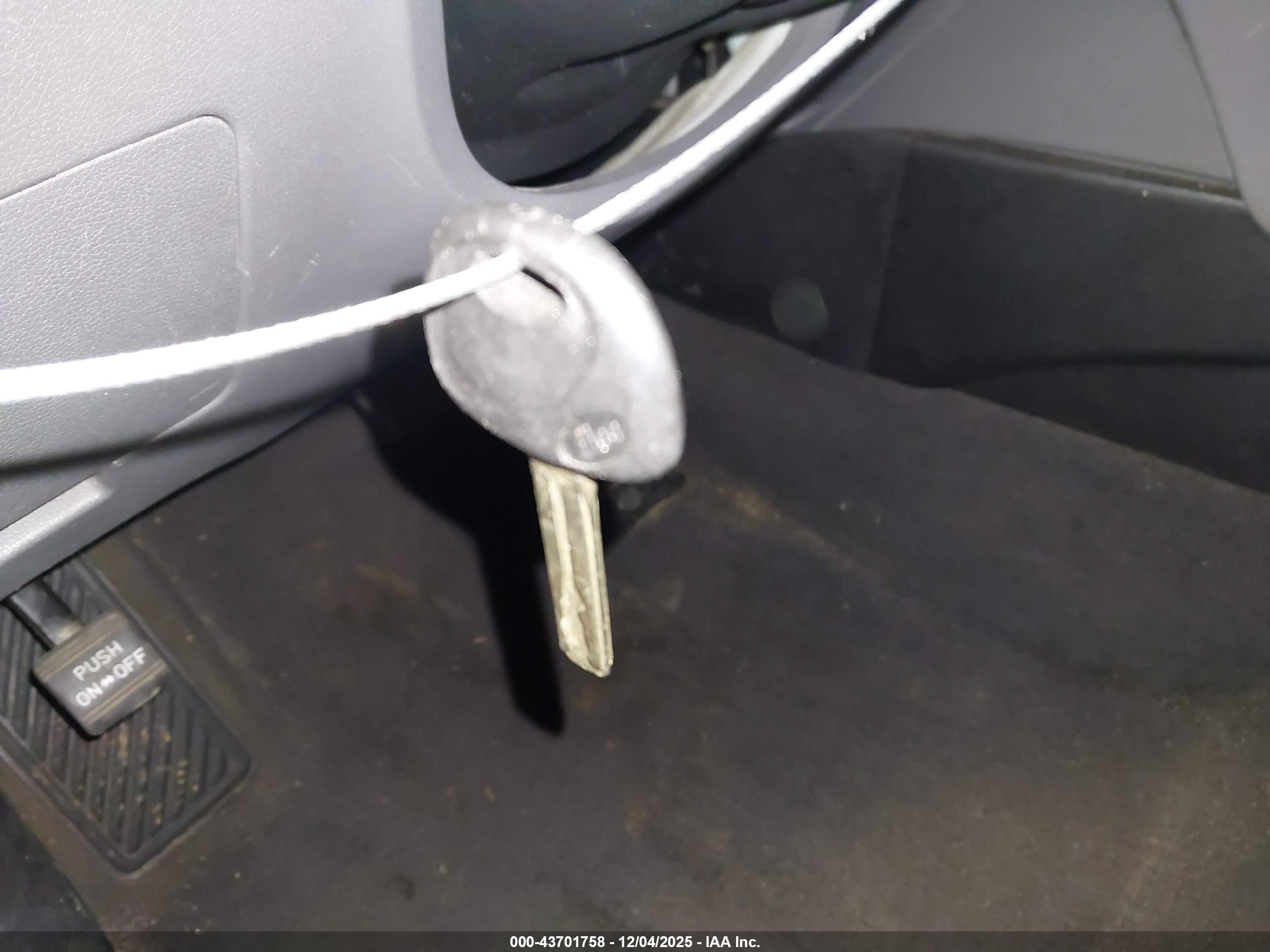 2013 Hyundai Sonata Gls Серебряный vin: 5NPEB4AC1DH693010