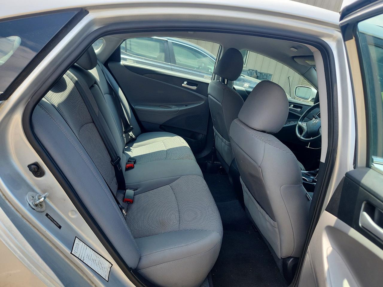 2013 Hyundai Sonata Gls Silver vin: 5NPEB4AC1DH694237