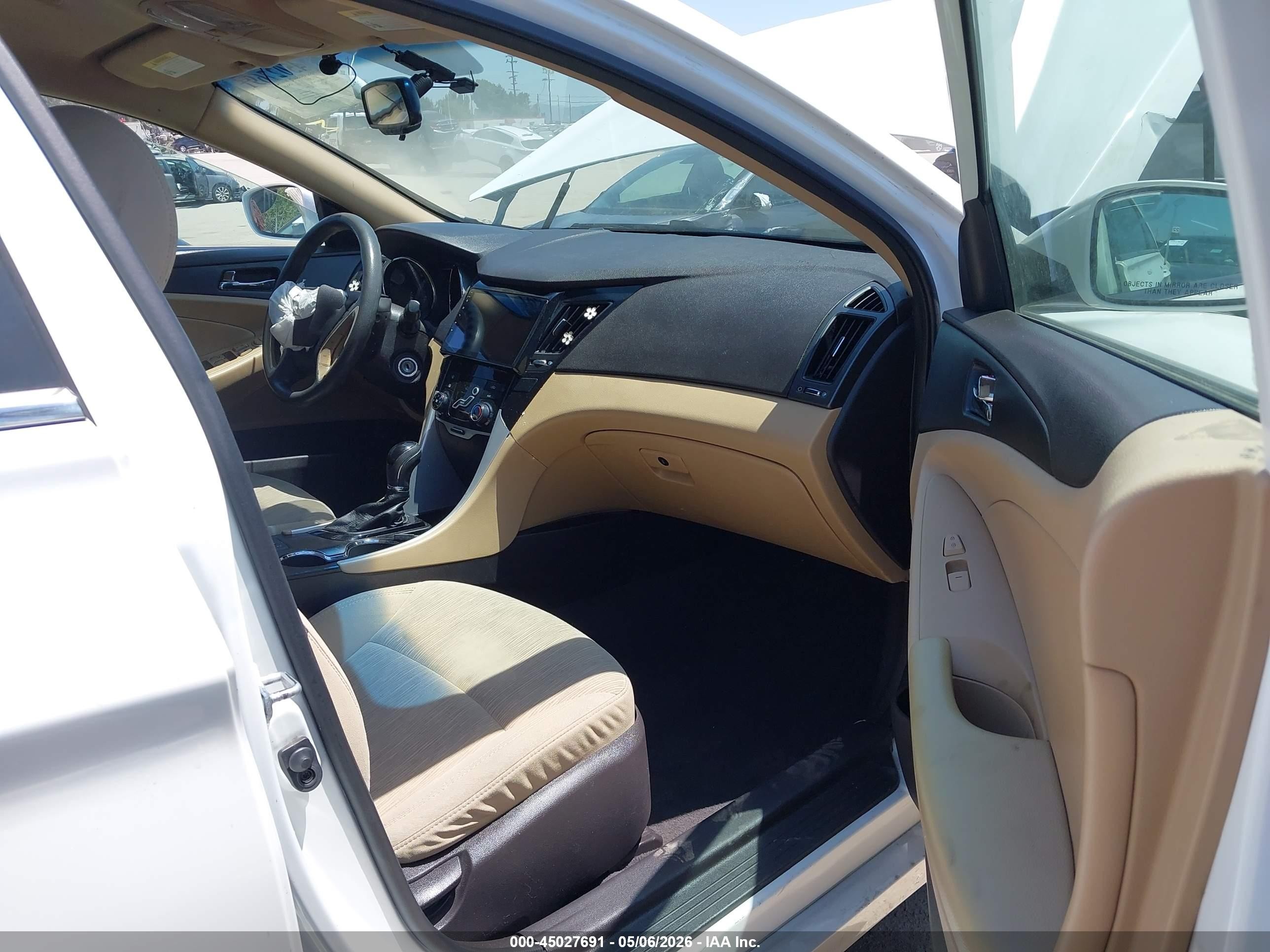 2013 Hyundai Sonata Gls Белый vin: 5NPEB4AC1DH738429