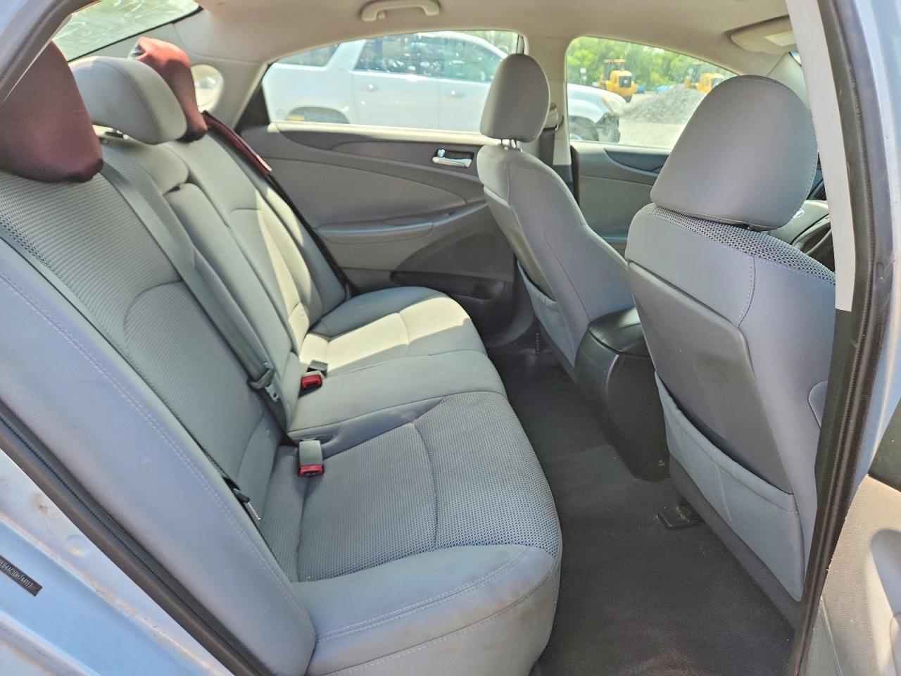 2013 Hyundai Sonata Blue vin: 5NPEB4AC1DH744117