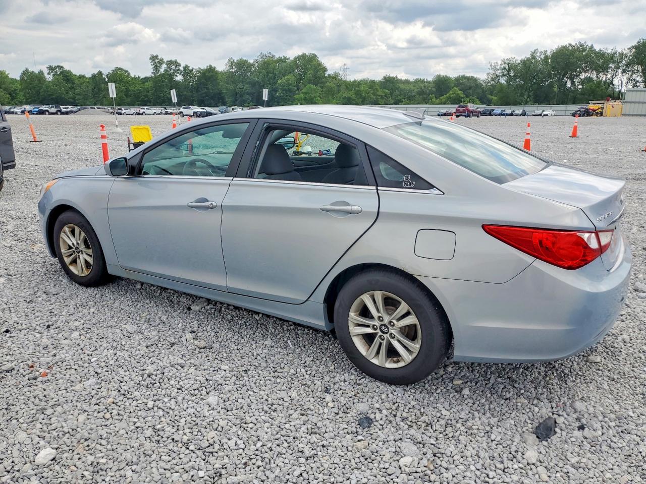 2013 Hyundai Sonata Gls Серебряный vin: 5NPEB4AC1DH768529