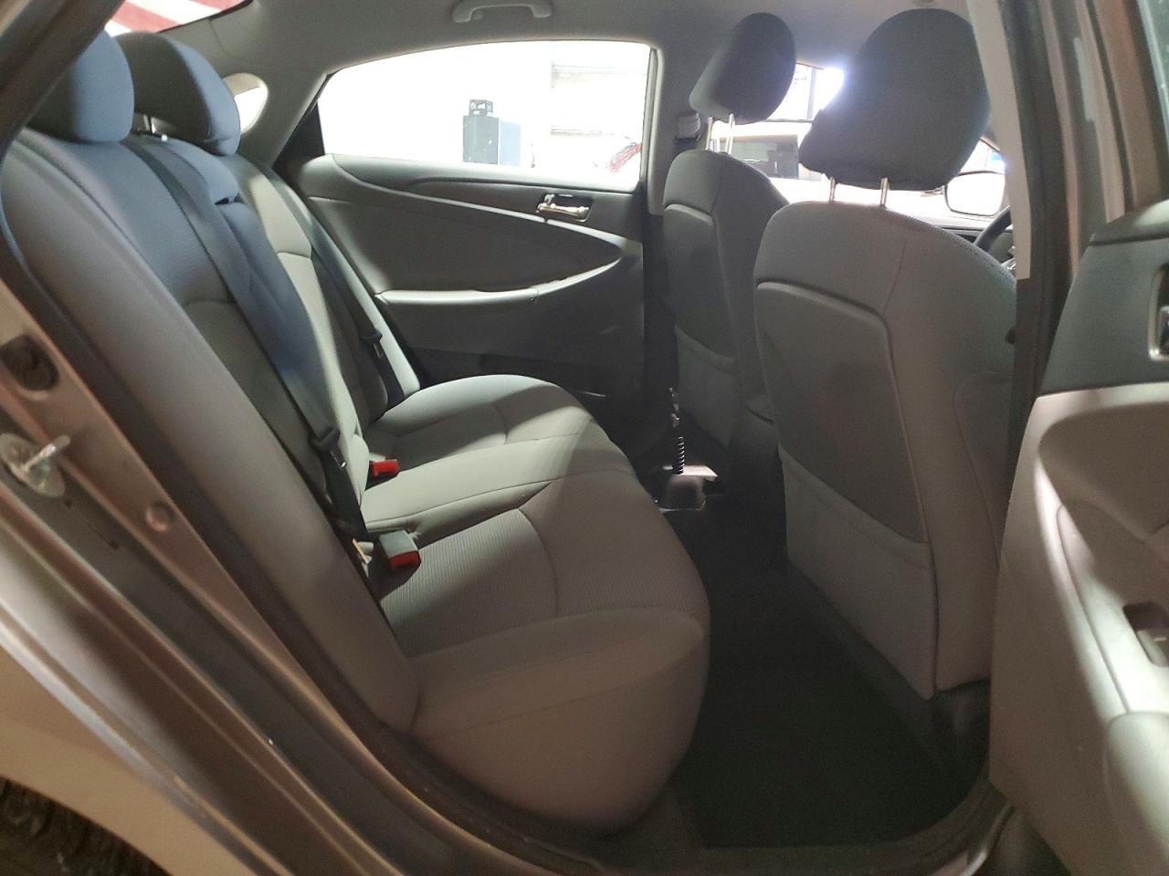 2013 Hyundai Sonata Gls Silver vin: 5NPEB4AC1DH777117