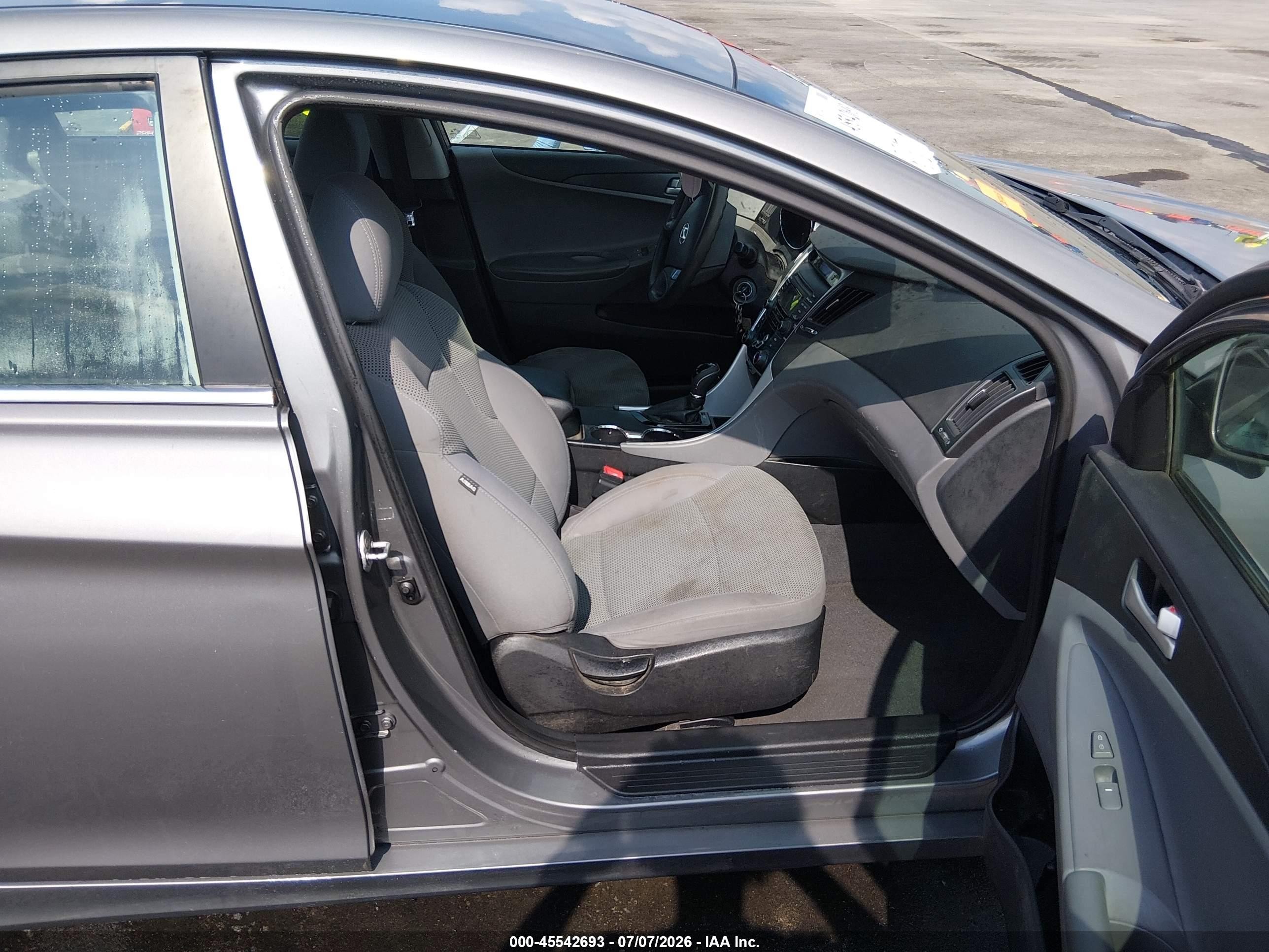 2013 Hyundai Sonata Gls Gray vin: 5NPEB4AC1DH790191