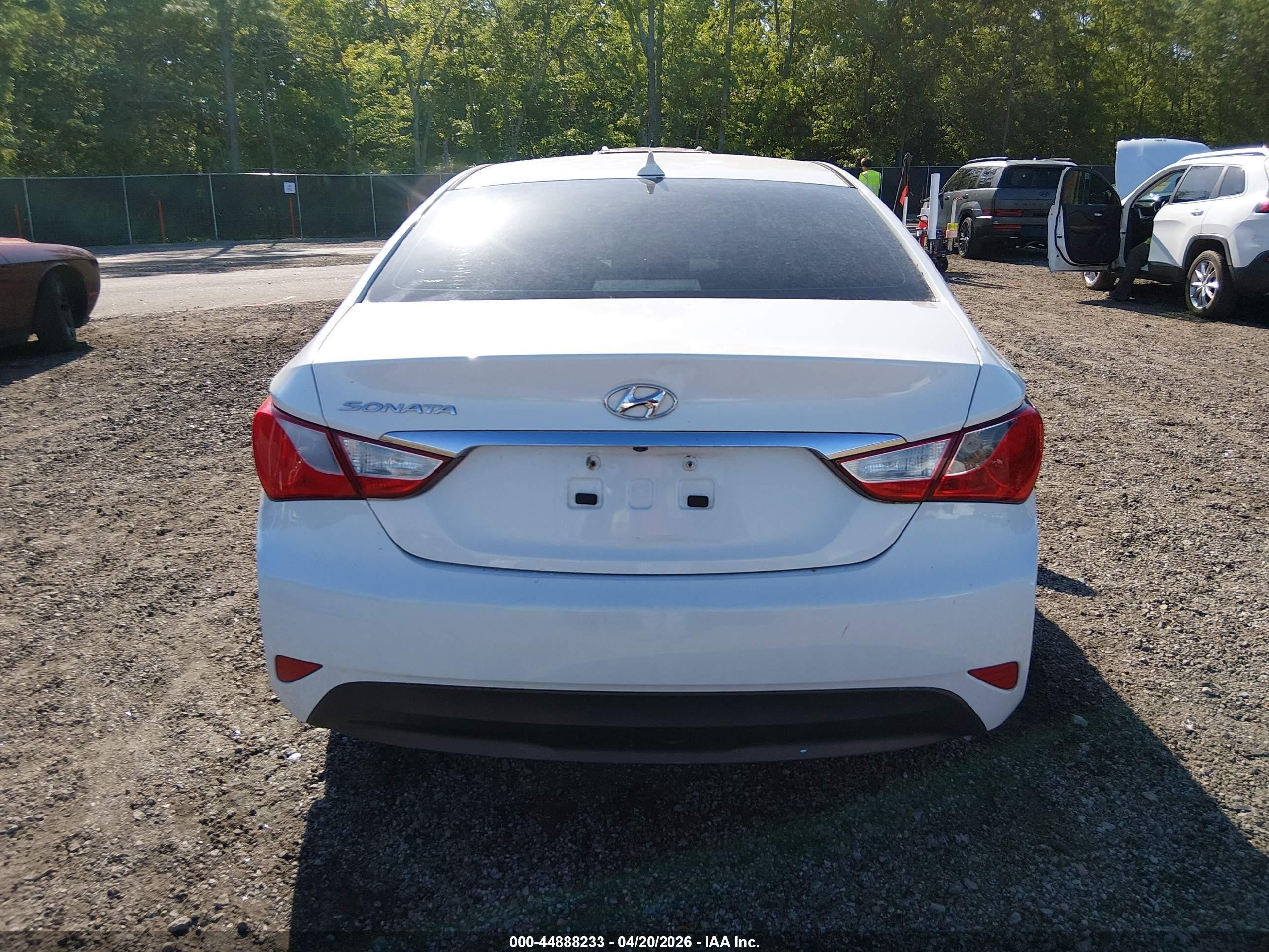 2014 Hyundai Sonata Gls White vin: 5NPEB4AC1EH822963