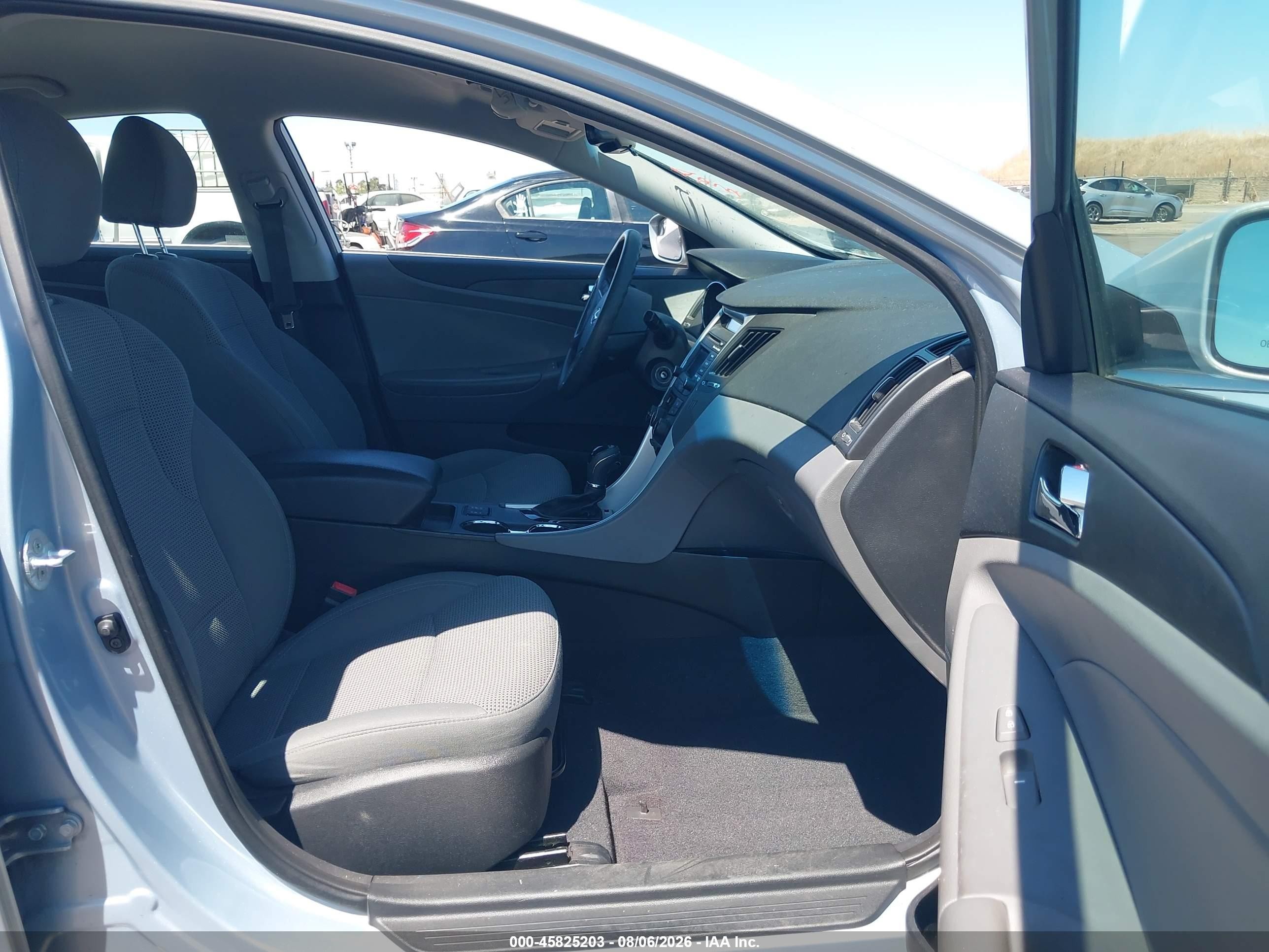 2014 Hyundai Sonata Gls Blue vin: 5NPEB4AC1EH834112