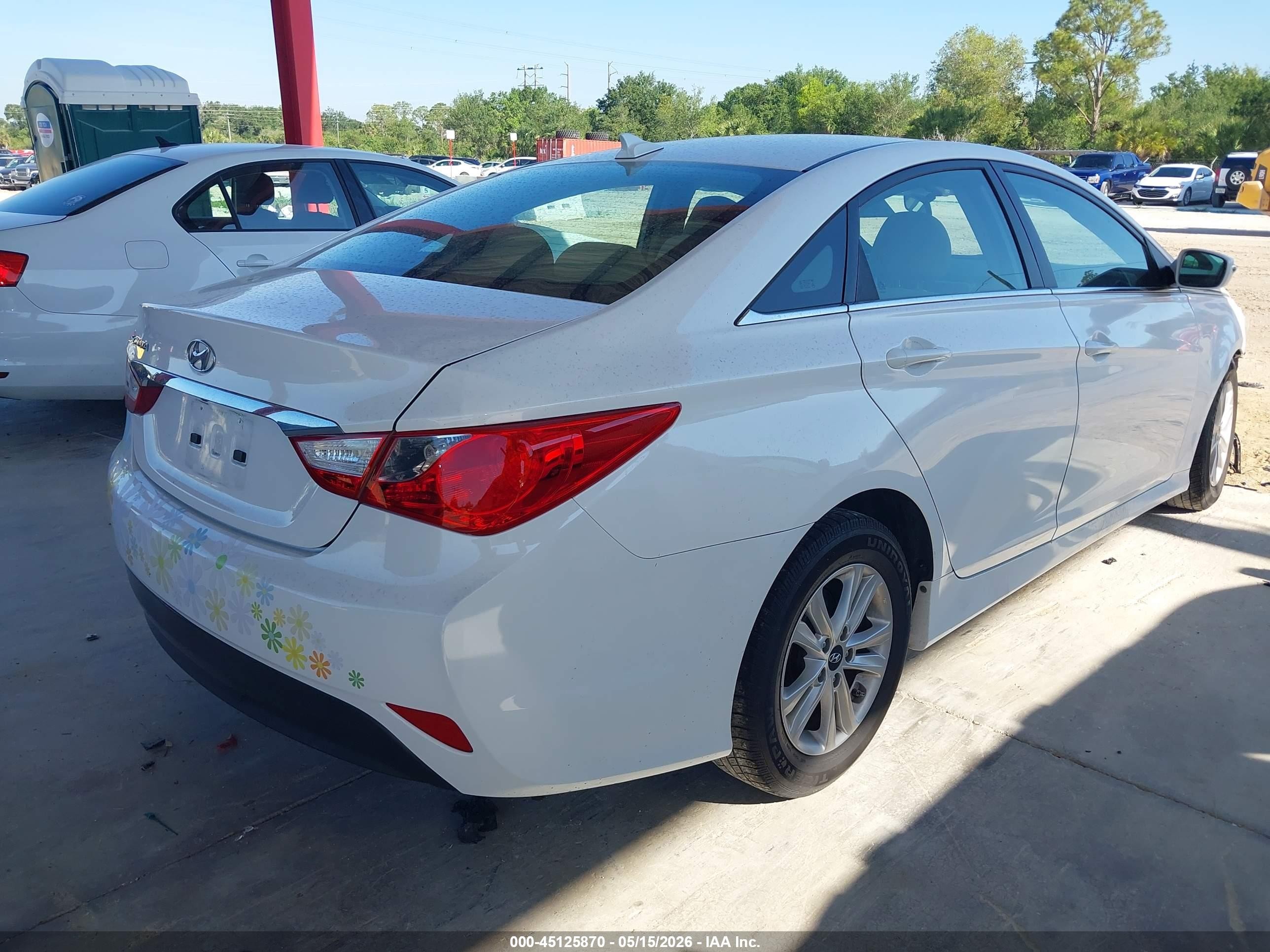 2014 Hyundai Sonata Gls White vin: 5NPEB4AC1EH859043