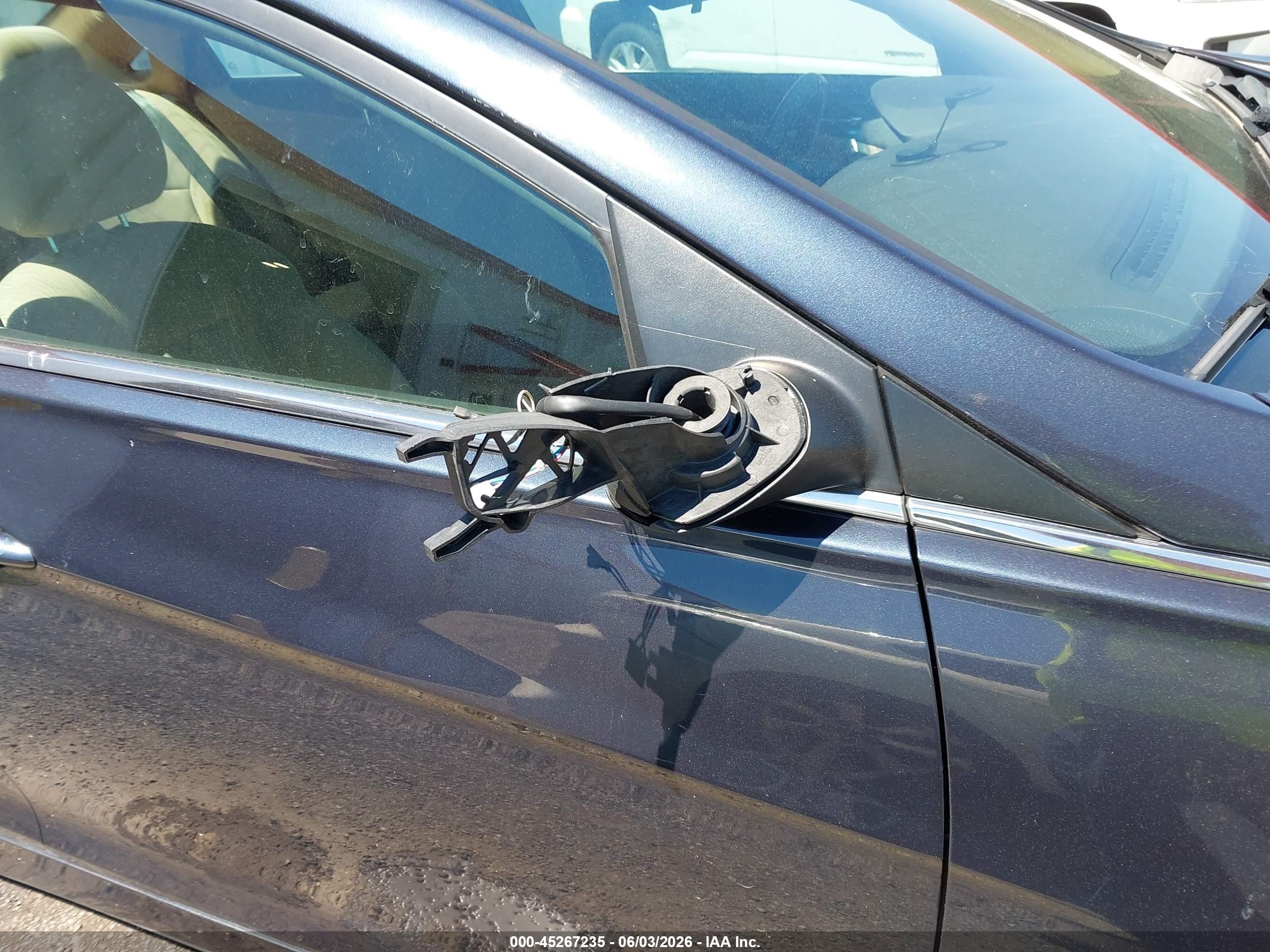 2014 Hyundai Sonata Gls Blue vin: 5NPEB4AC1EH875677