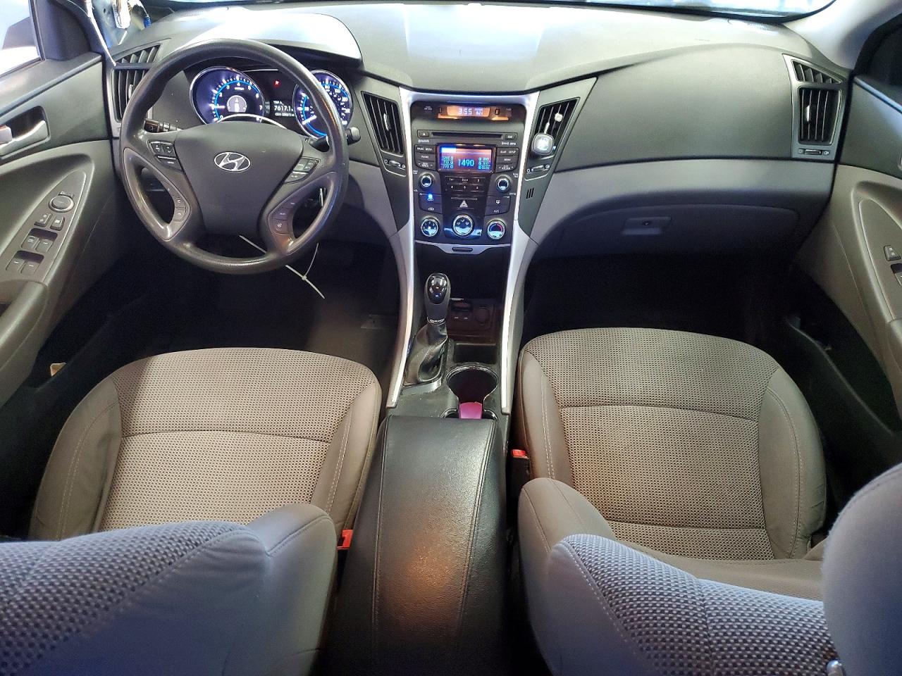2014 Hyundai Sonata Gls Silver vin: 5NPEB4AC1EH906930