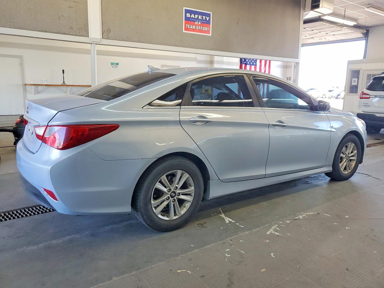 2014 Hyundai Sonata Gls Silver vin: 5NPEB4AC1EH906930