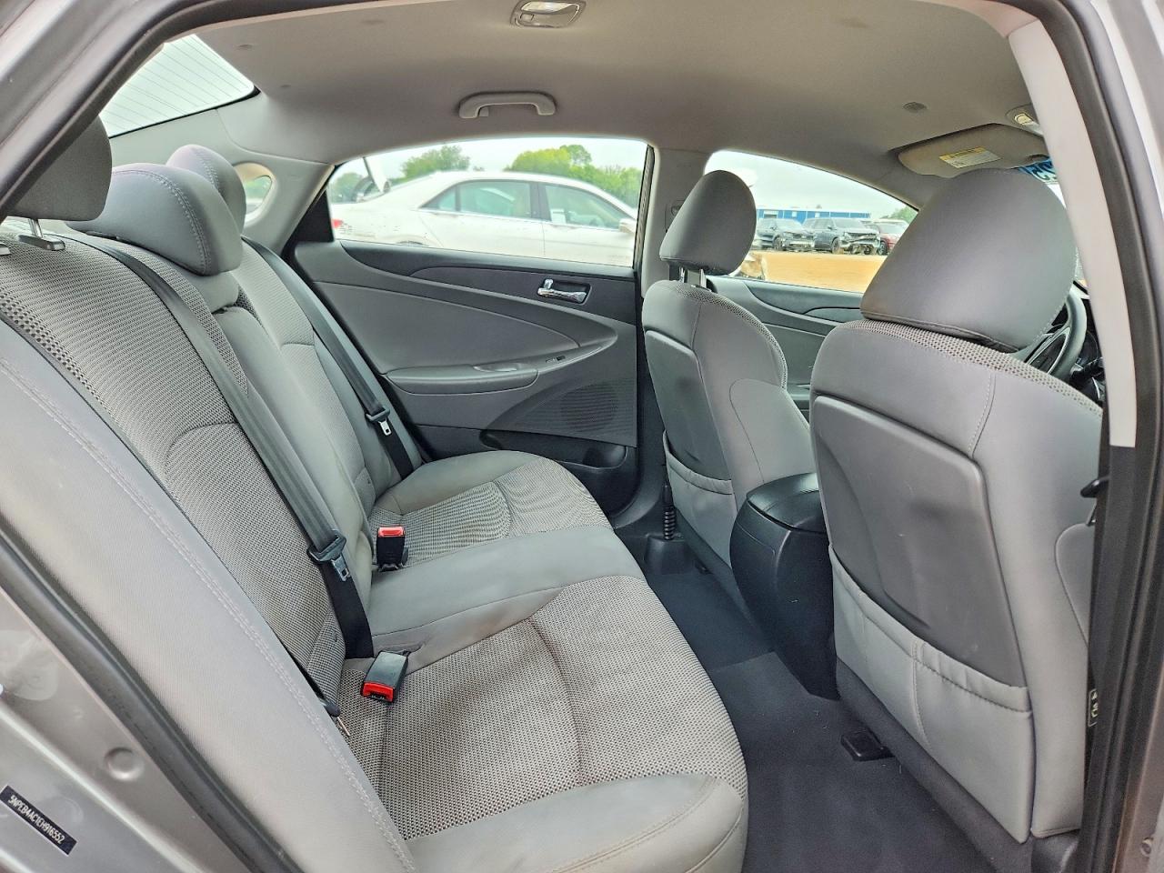 2014 Hyundai Sonata Gls Серый vin: 5NPEB4AC1EH916552