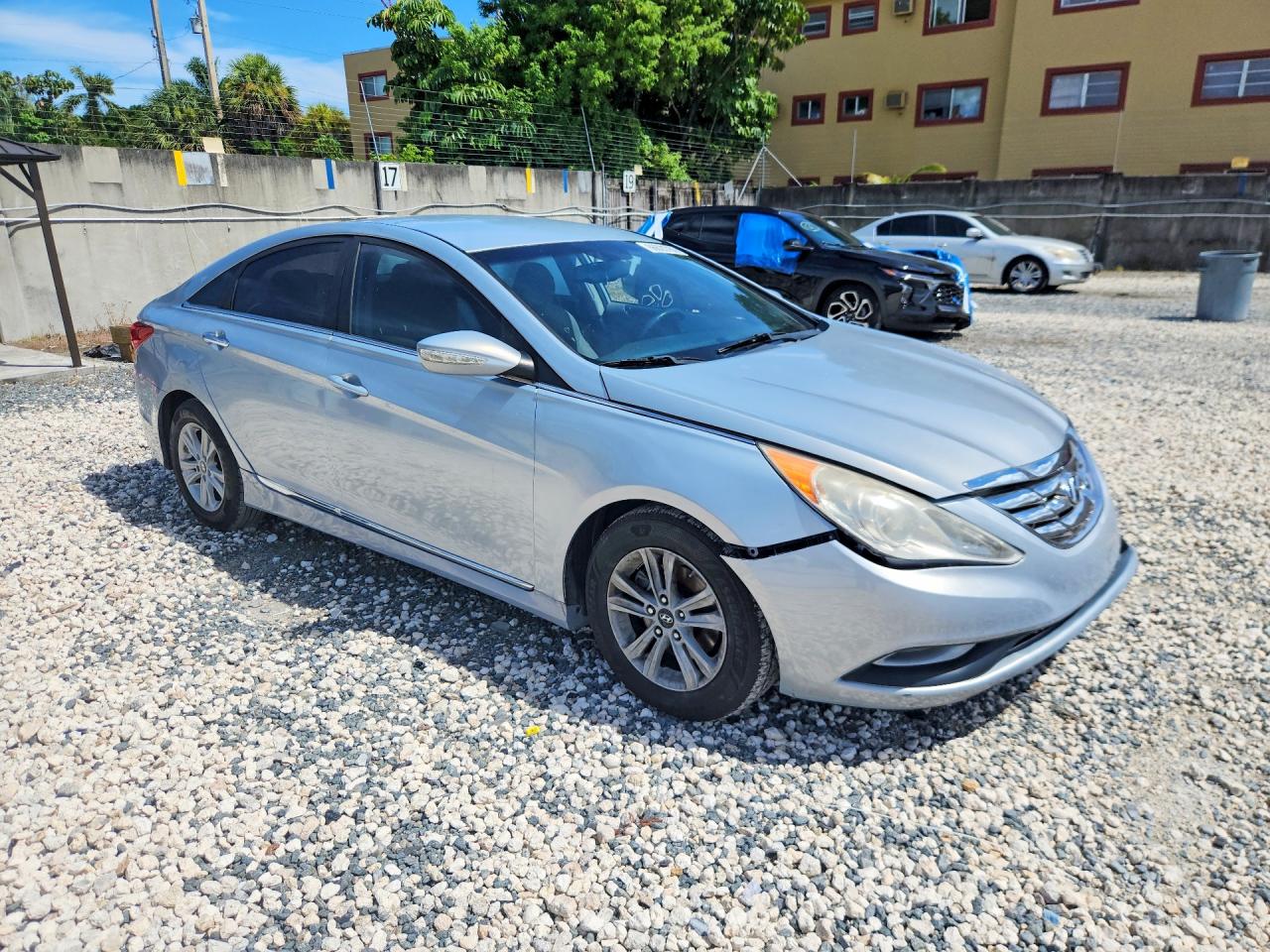 2014 Hyundai Sonata Silver vin: 5NPEB4AC1EH921623