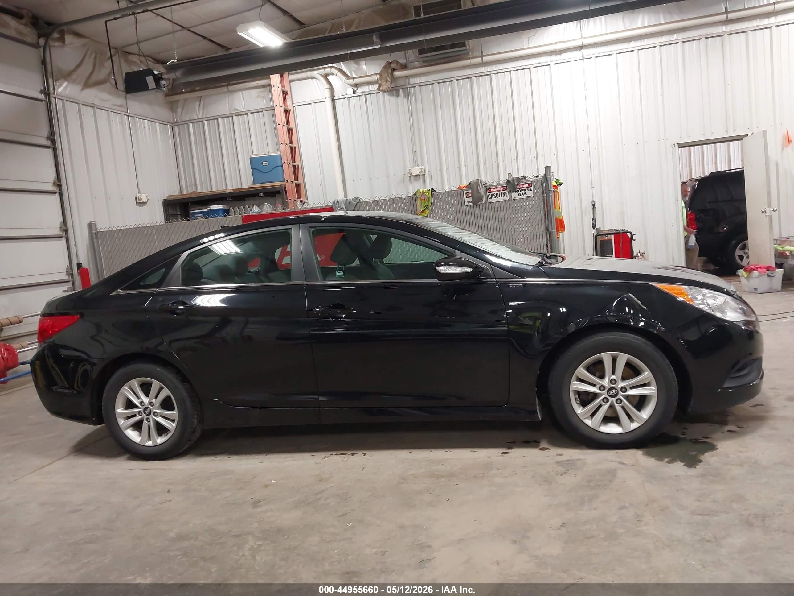 2014 Hyundai Sonata Gls Black vin: 5NPEB4AC1EH933271