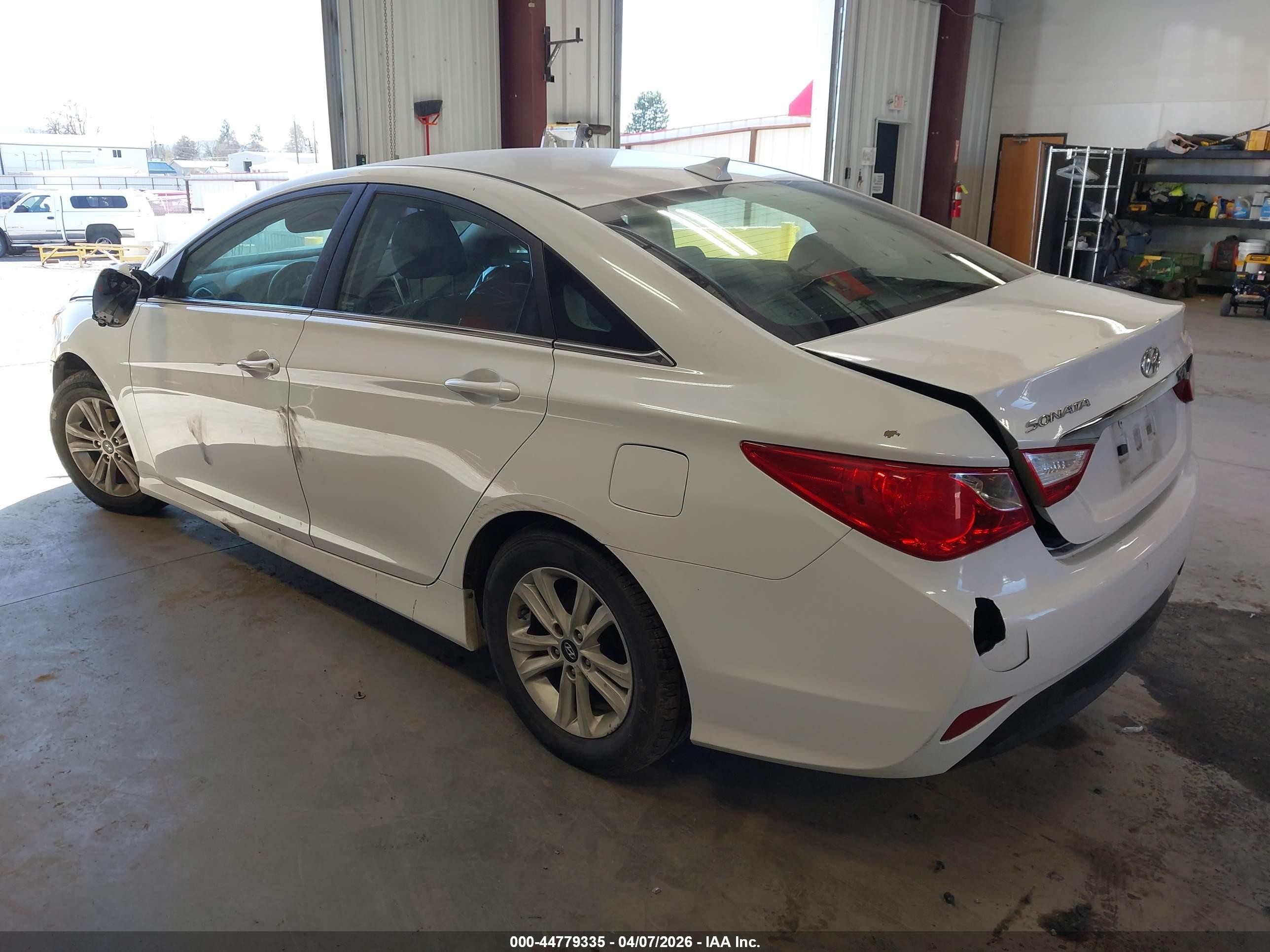 2014 Hyundai Sonata Gls Белый vin: 5NPEB4AC1EH935733
