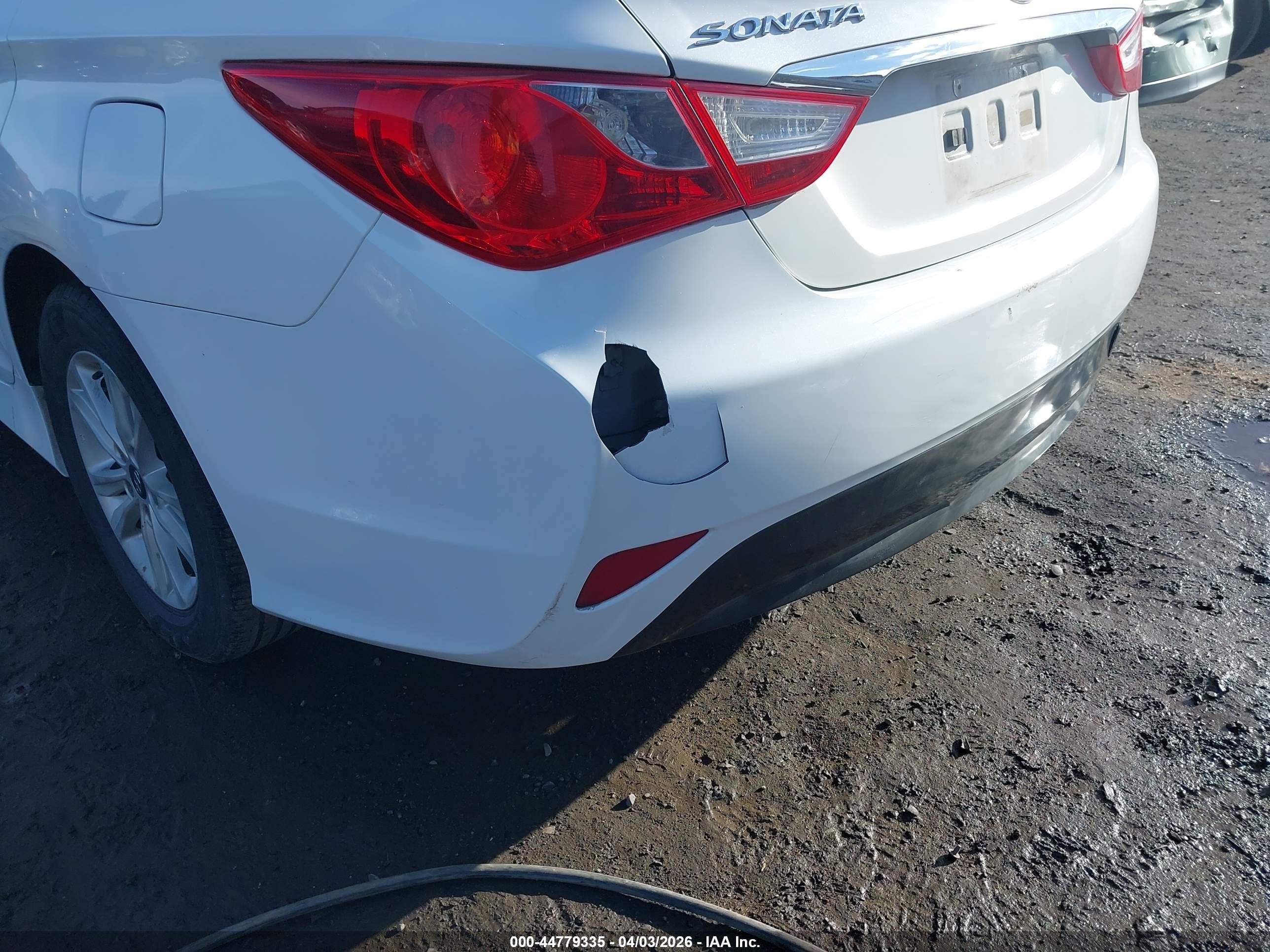 2014 Hyundai Sonata Gls Белый vin: 5NPEB4AC1EH935733