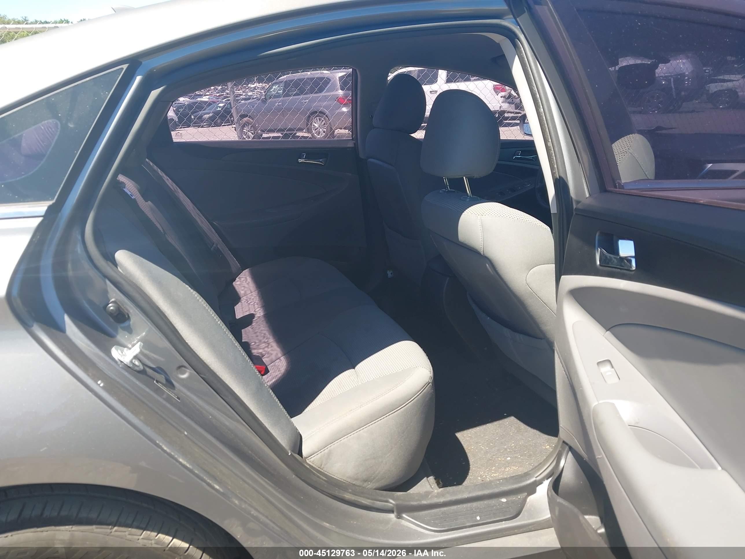2014 Hyundai Sonata Gls Gray vin: 5NPEB4AC1EH938034