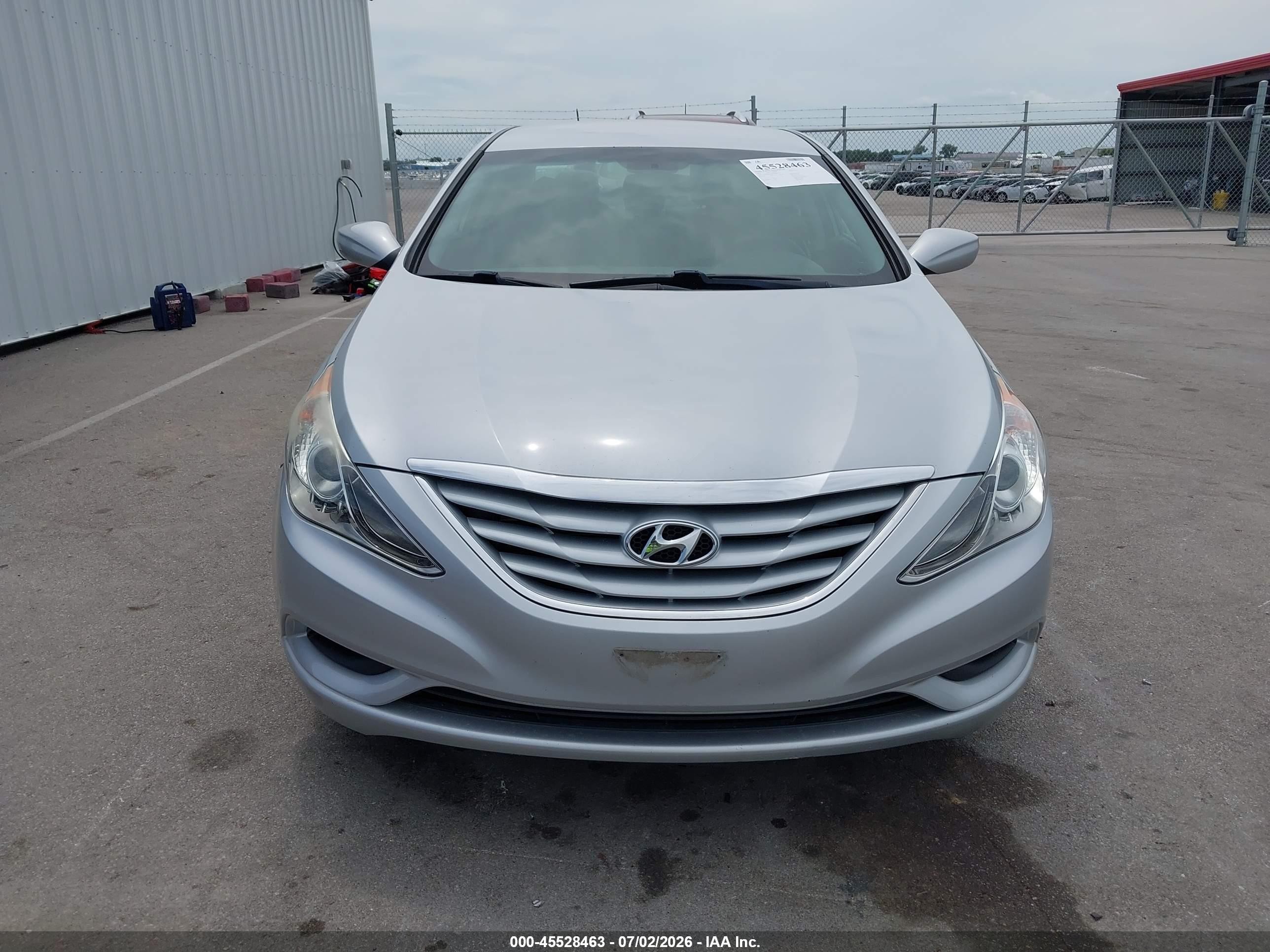 2011 Hyundai Sonata Gls Серебряный vin: 5NPEB4AC2BH010857