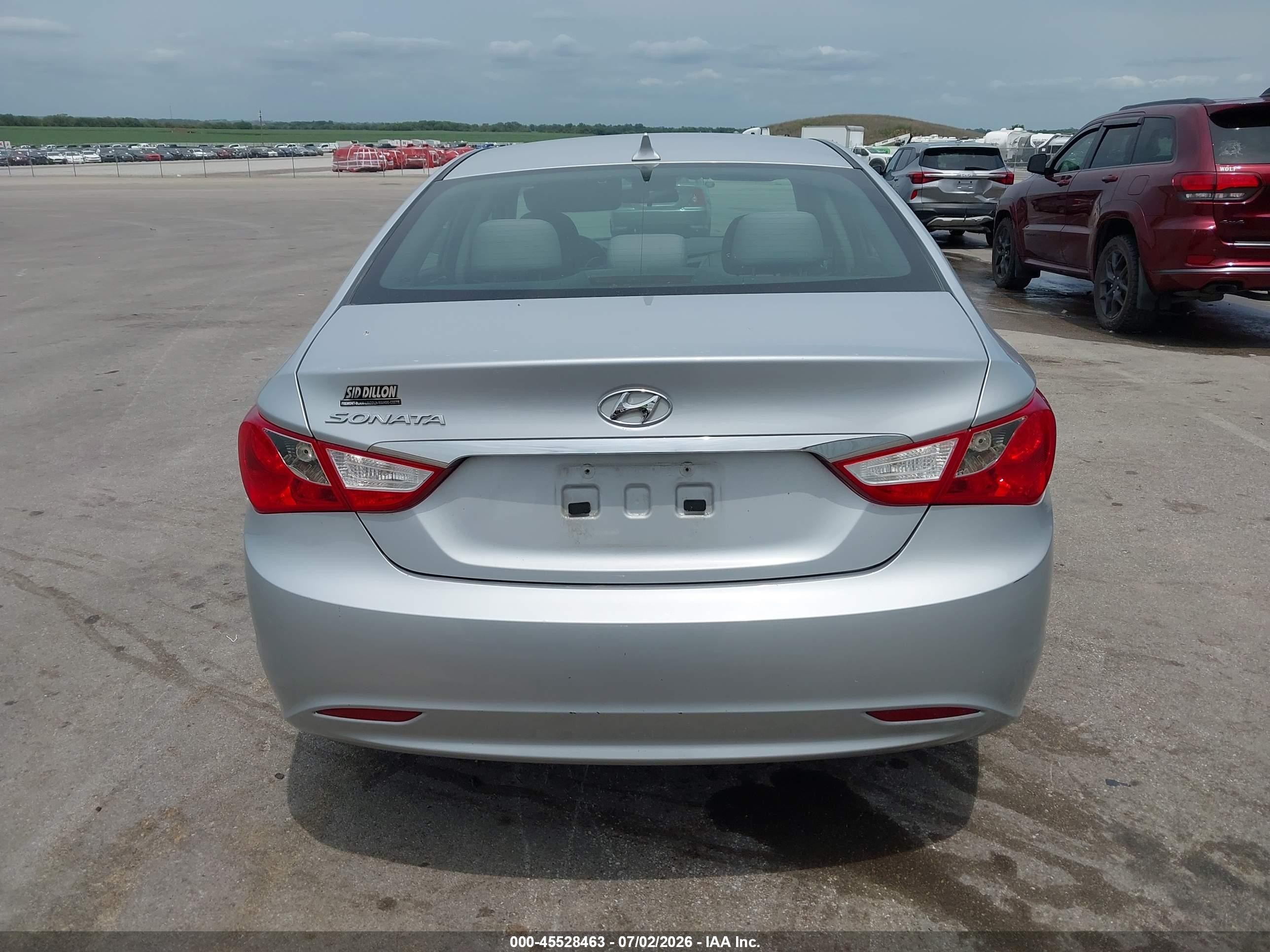 2011 Hyundai Sonata Gls Серебряный vin: 5NPEB4AC2BH010857