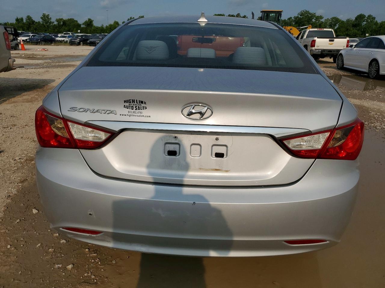2011 Hyundai Sonata Gls Silver vin: 5NPEB4AC2BH015850