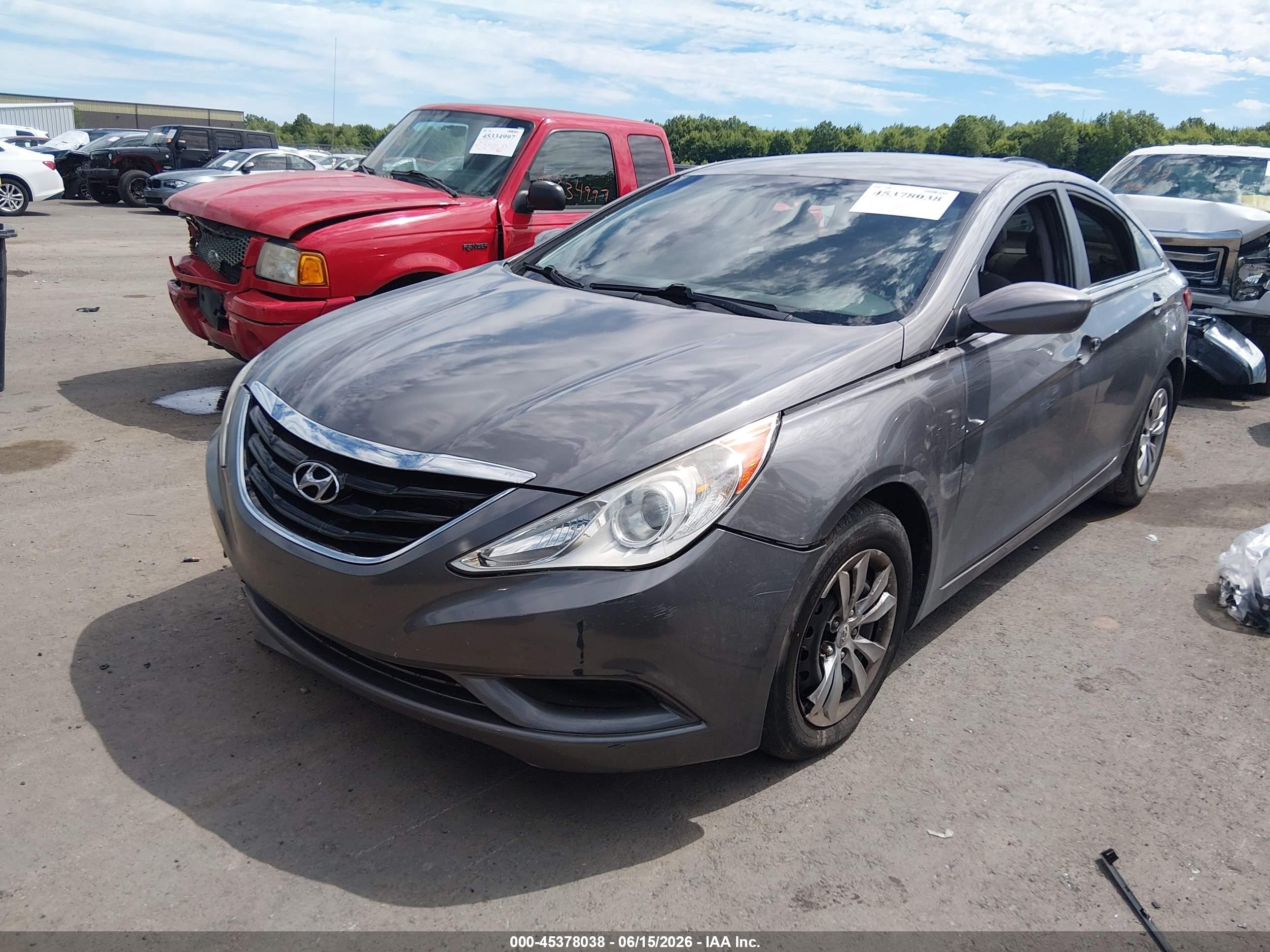 2011 Hyundai Sonata Gls Серый vin: 5NPEB4AC2BH093884
