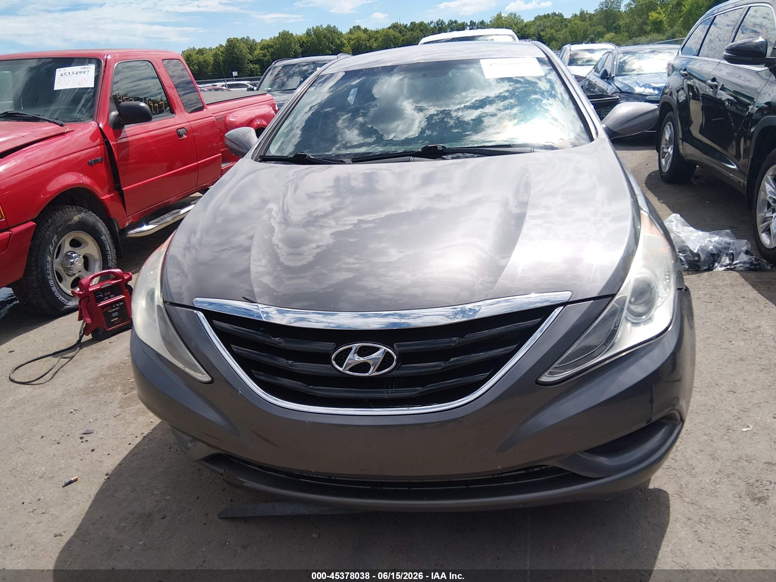 2011 Hyundai Sonata Gls Серый vin: 5NPEB4AC2BH093884