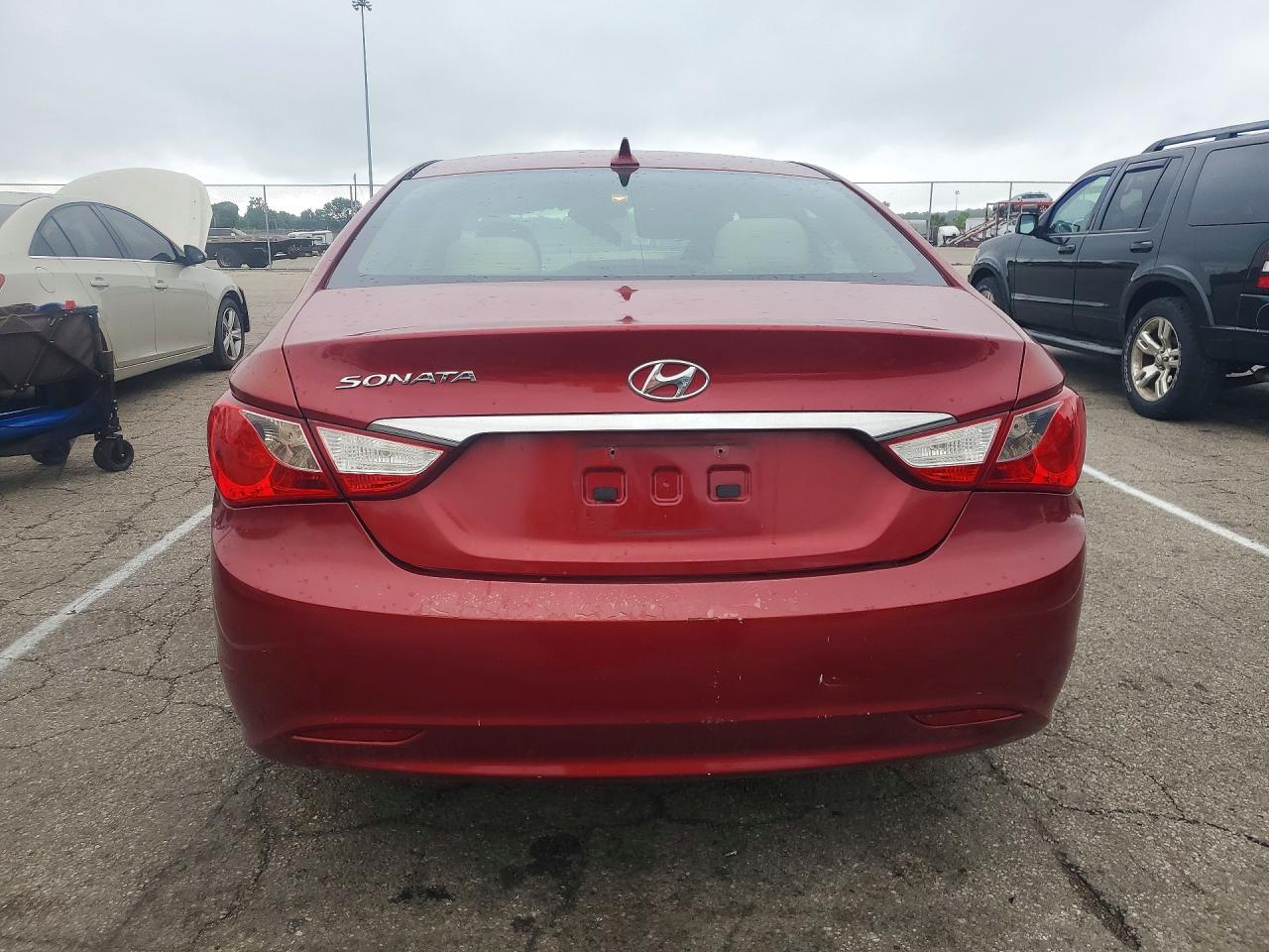 2011 Hyundai Sonata Gls Red vin: 5NPEB4AC2BH125040