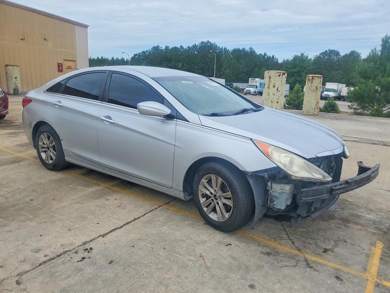 2011 Hyundai Sonata Gls Silver vin: 5NPEB4AC2BH139164