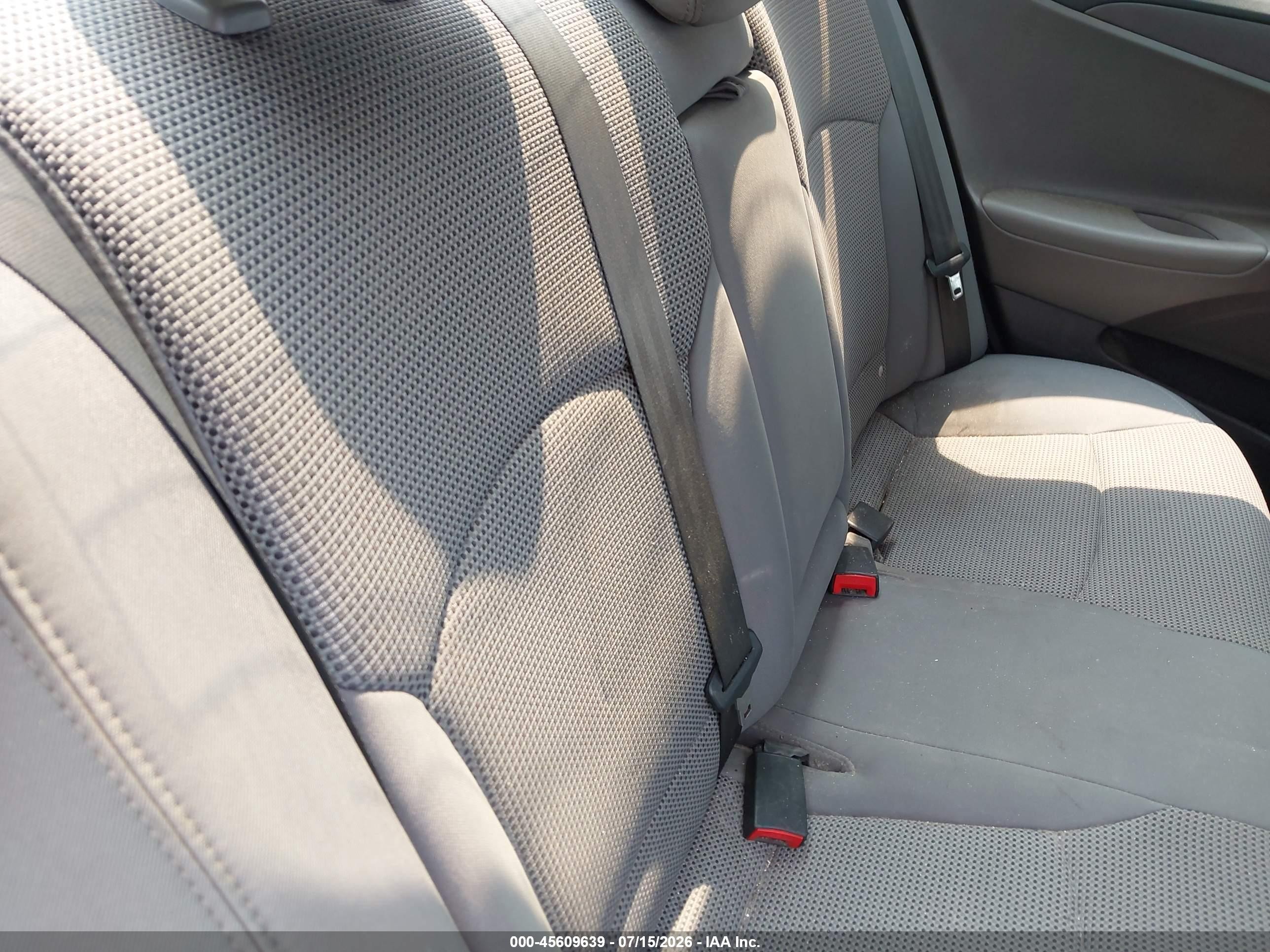 2011 Hyundai Sonata Gls Серый vin: 5NPEB4AC2BH275844