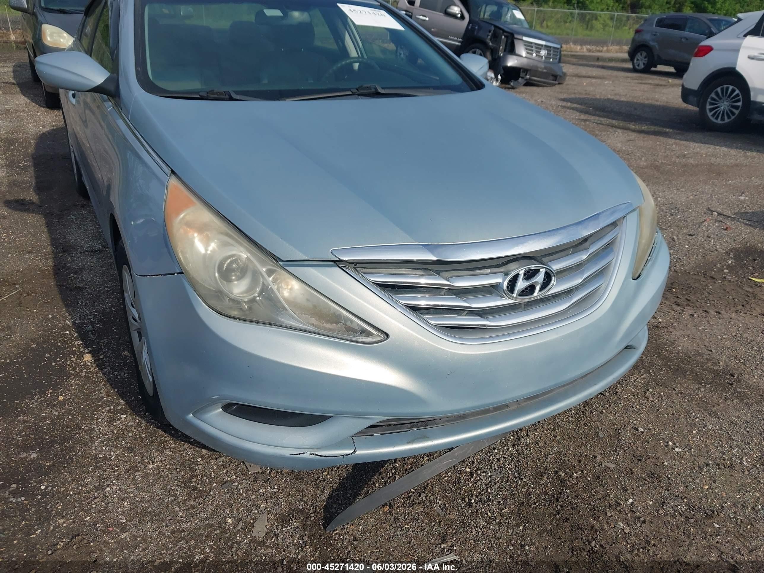 2012 Hyundai Sonata Gls Light Blue vin: 5NPEB4AC2CH346185