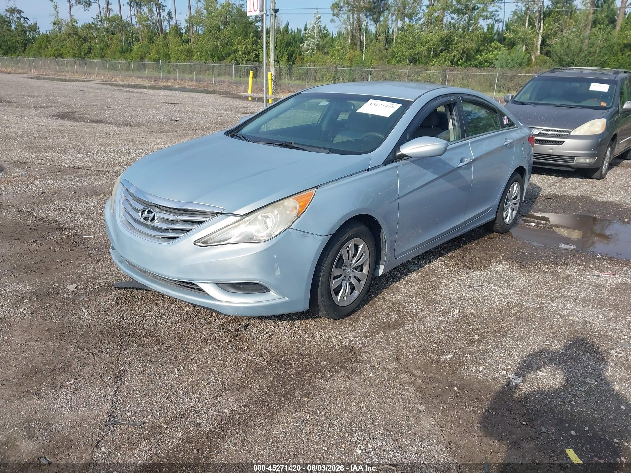 2012 Hyundai Sonata Gls Light Blue vin: 5NPEB4AC2CH346185