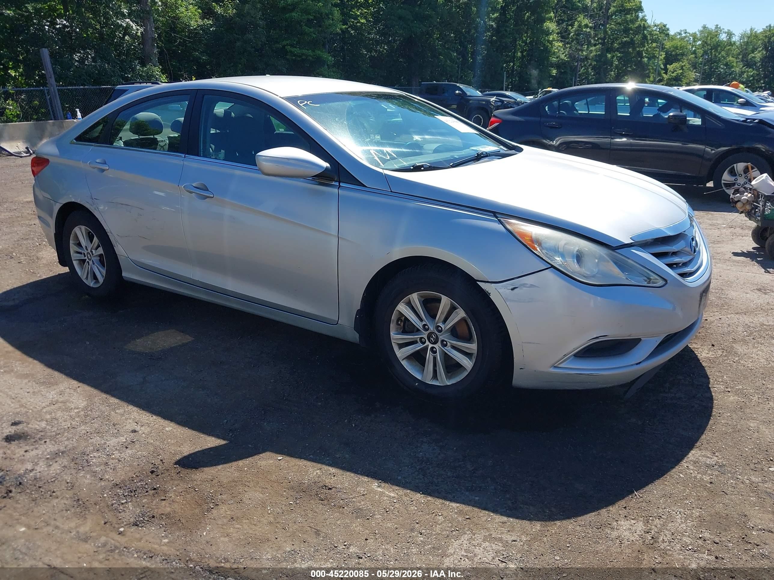 2012 Hyundai Sonata Gls Silver vin: 5NPEB4AC2CH358594