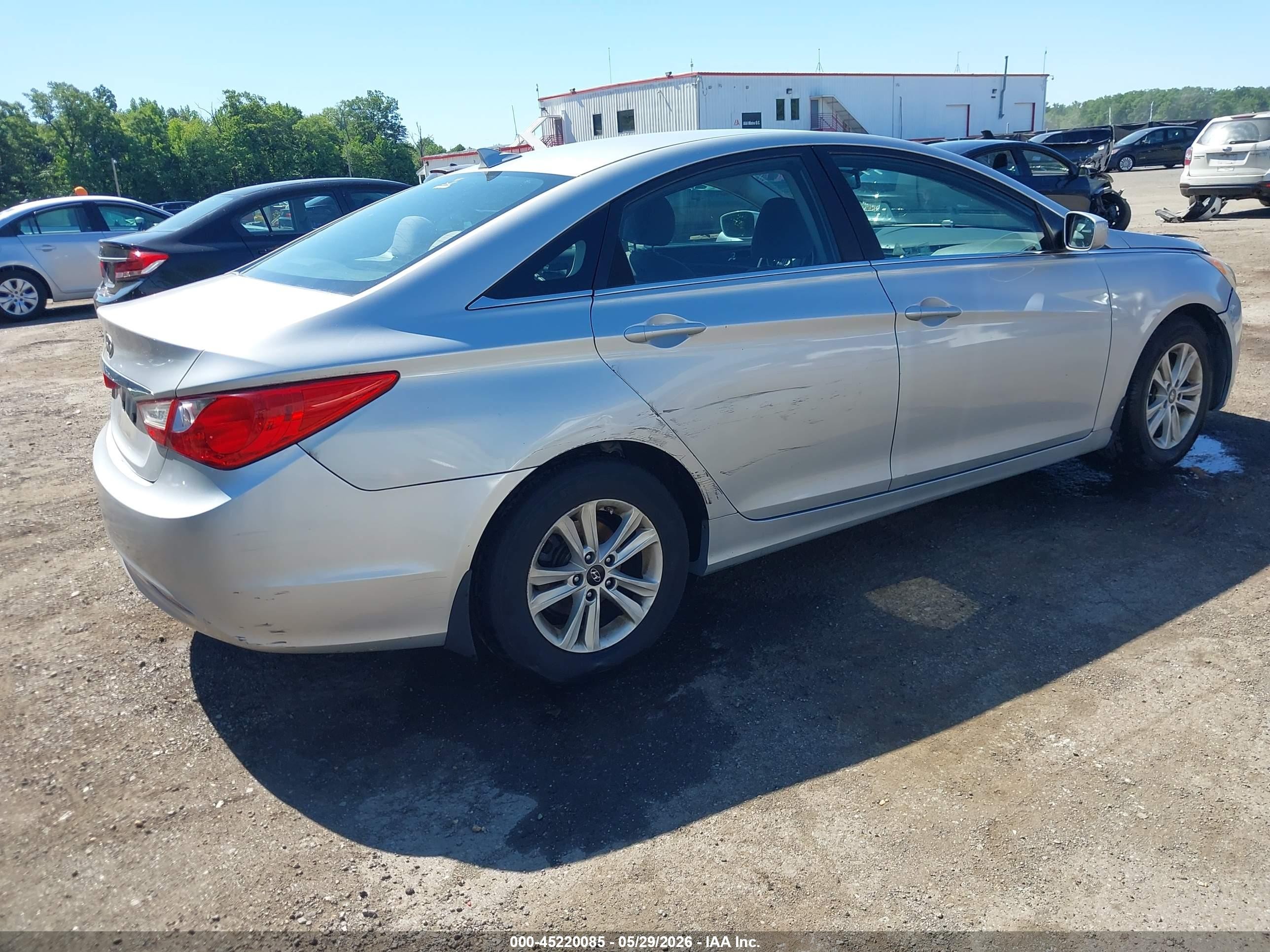 2012 Hyundai Sonata Gls Silver vin: 5NPEB4AC2CH358594