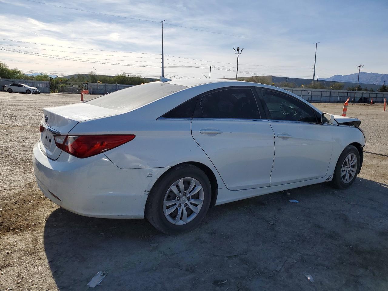2012 Hyundai Sonata Gls Белый vin: 5NPEB4AC2CH407051
