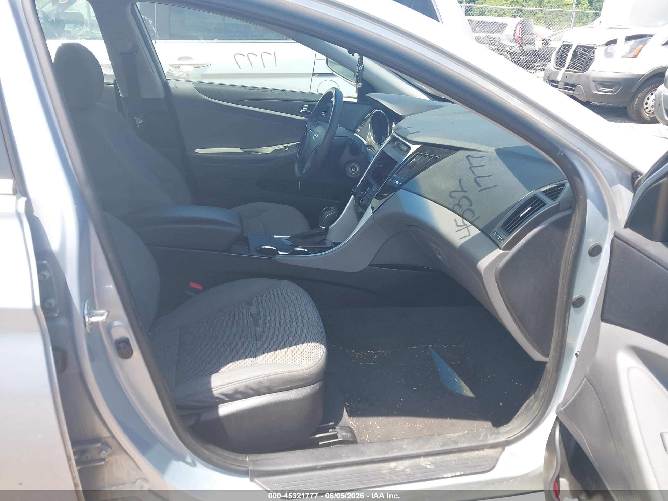 2012 Hyundai Sonata Gls Light Blue vin: 5NPEB4AC2CH408152