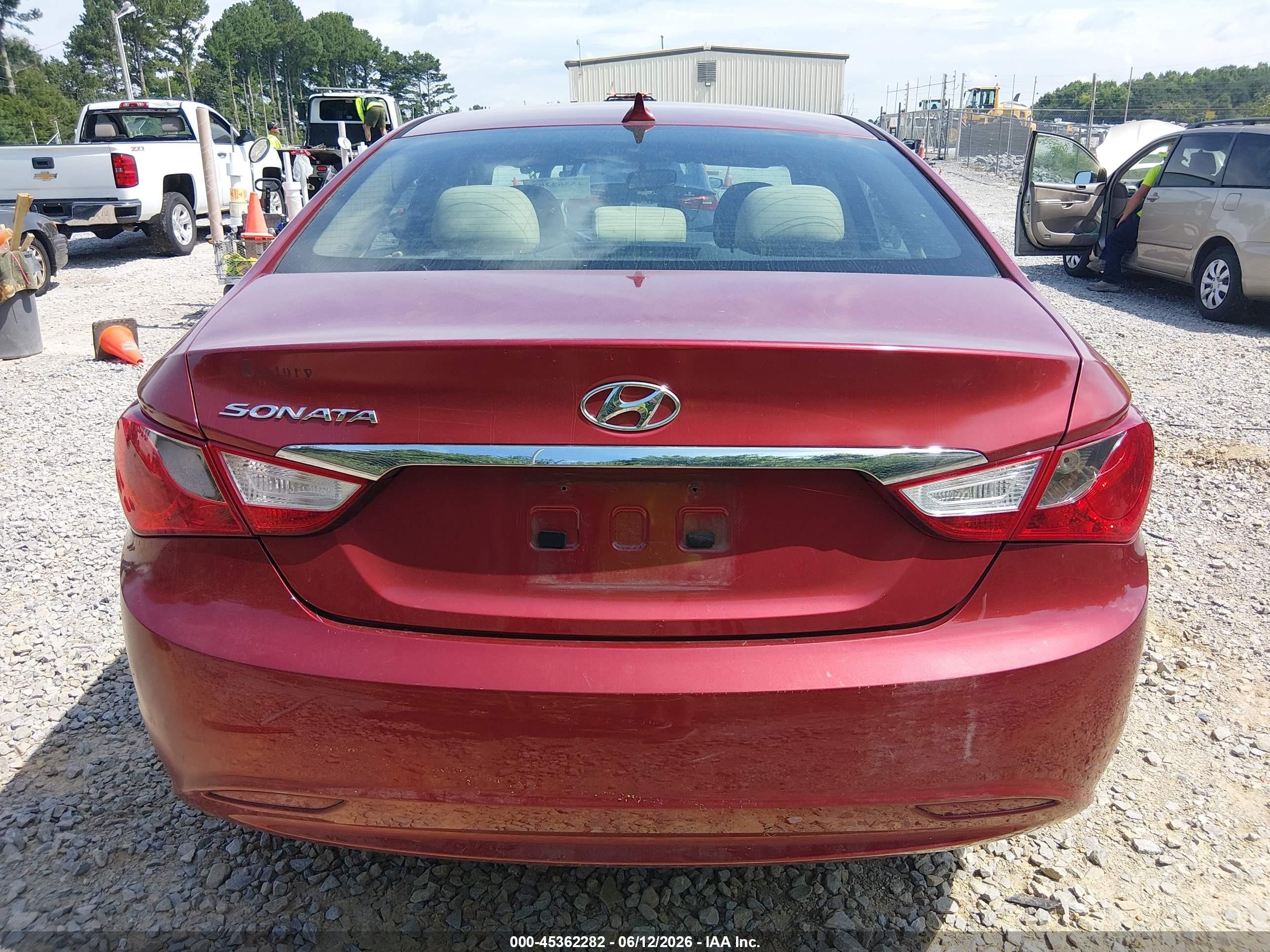 2012 Hyundai Sonata Gls Красный vin: 5NPEB4AC2CH413481