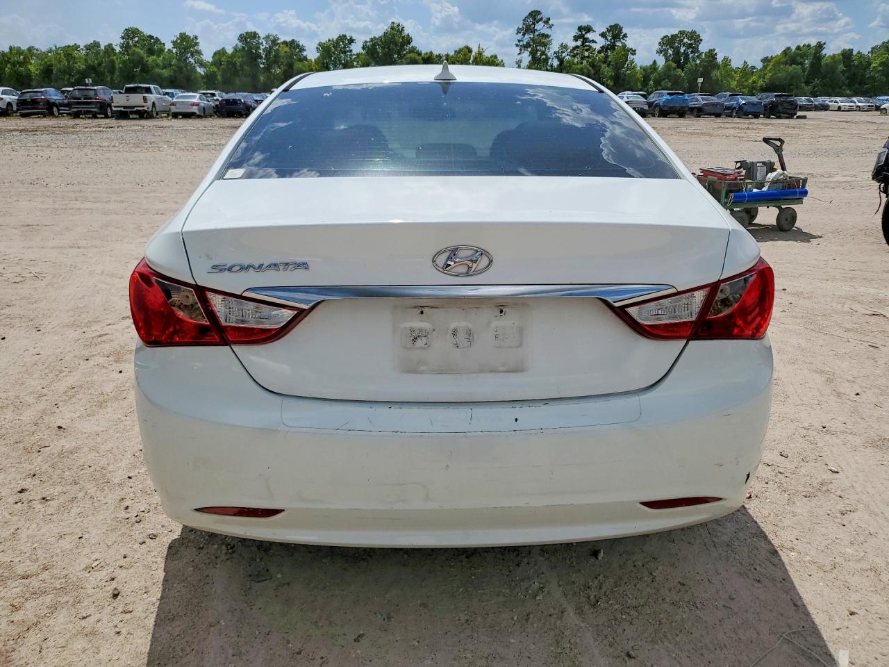 2012 Hyundai Sonata Gls White vin: 5NPEB4AC2CH437473