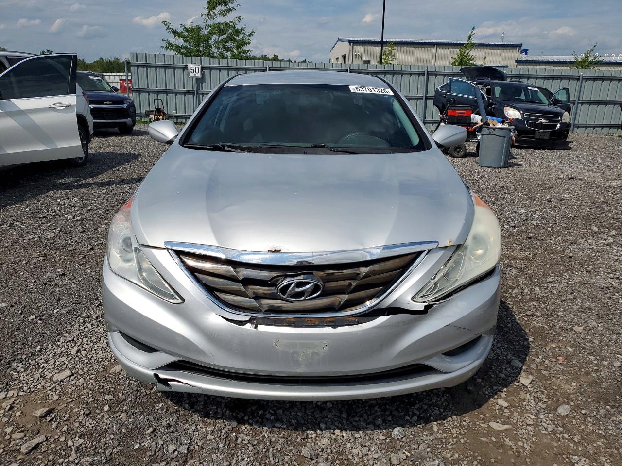 2012 Hyundai Sonata Gl Серебряный vin: 5NPEB4AC2CH438235